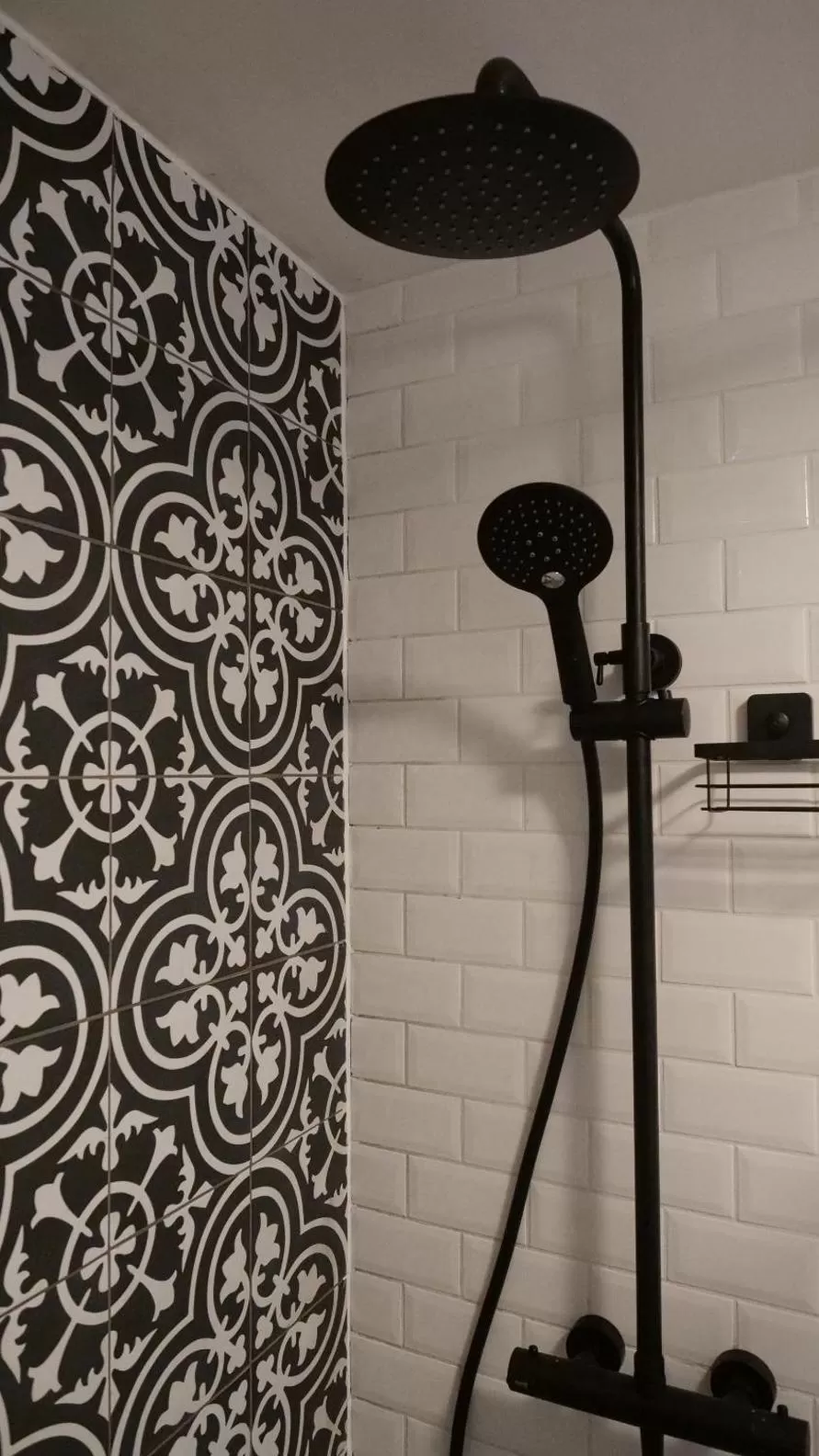 Shower, Bathroom in Houseboat apartment with water terrace, free parking, free bikes & fast wifi