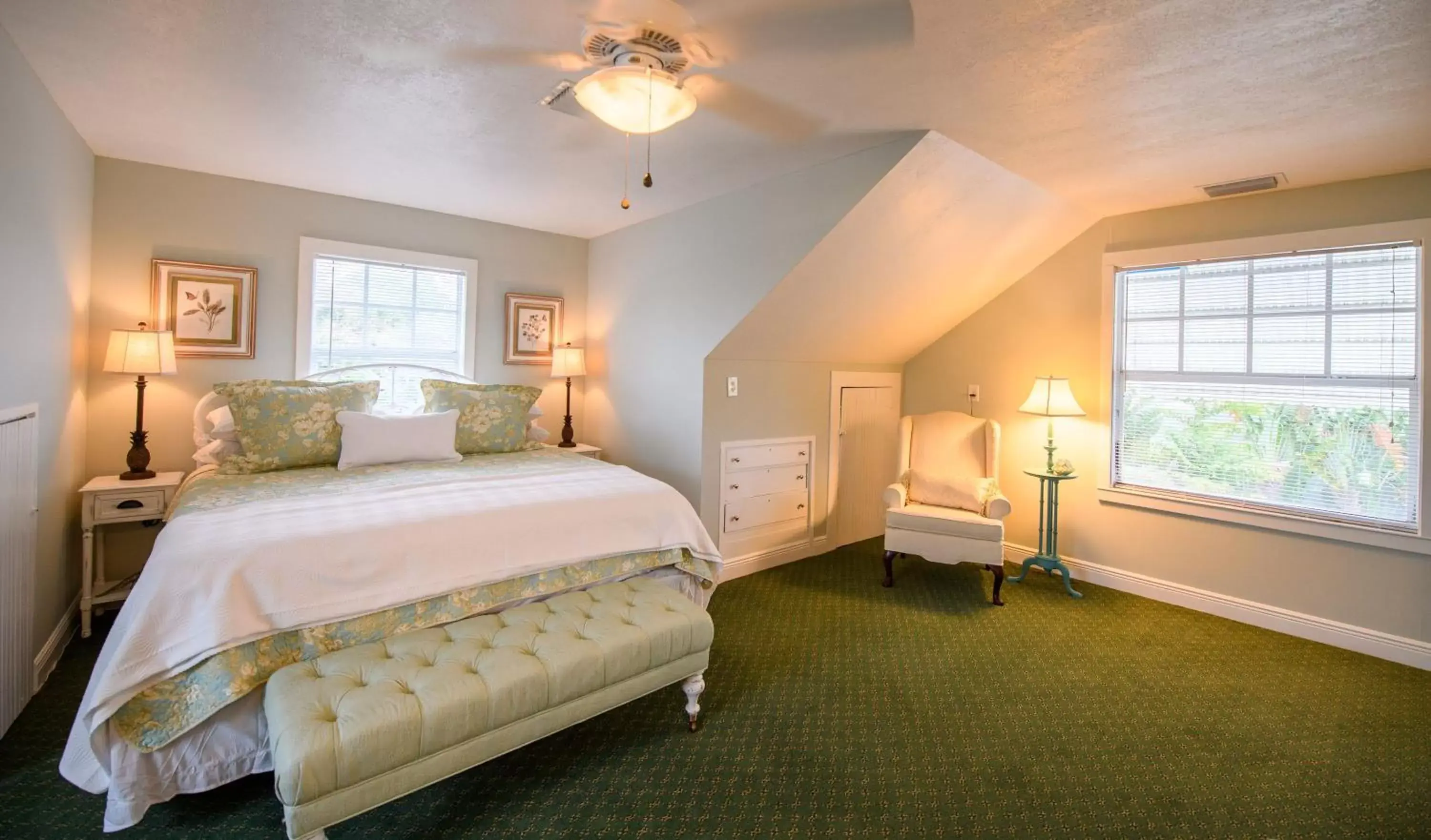 Bedroom, Bed in Old Colorado Inn