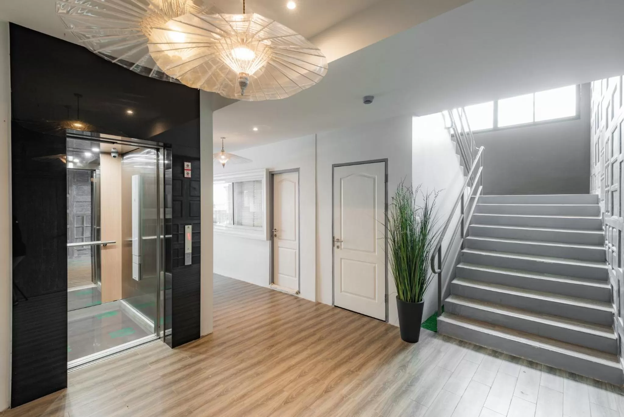 elevator in Luck Thai Hotel