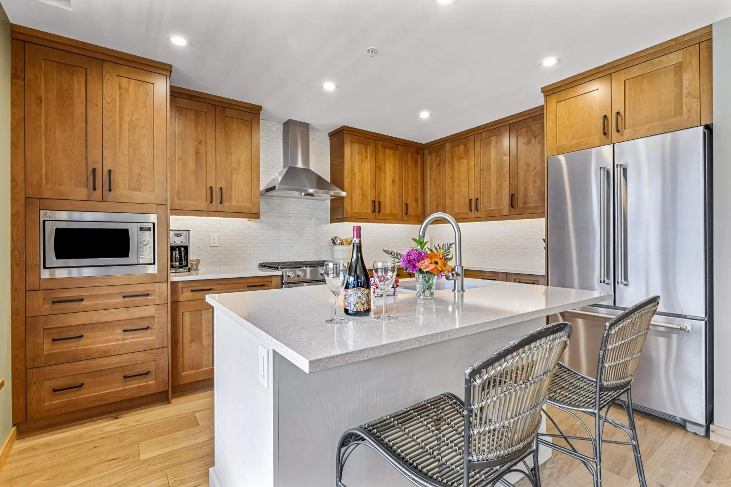 Kitchen or kitchenette, Kitchen/Kitchenette in Tamarack Lodge by Spring Creek Vacations