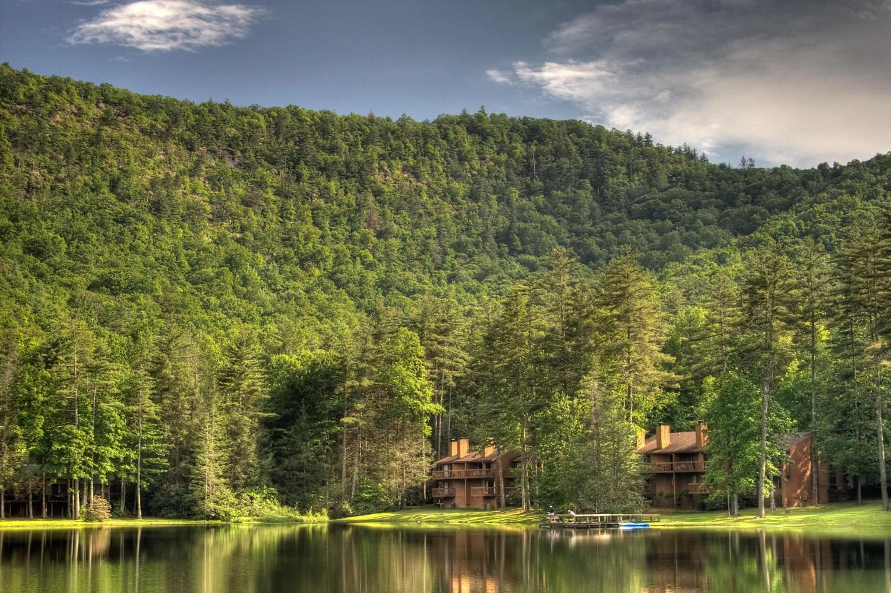 Facade/entrance in Foxhunt at Sapphire Valley