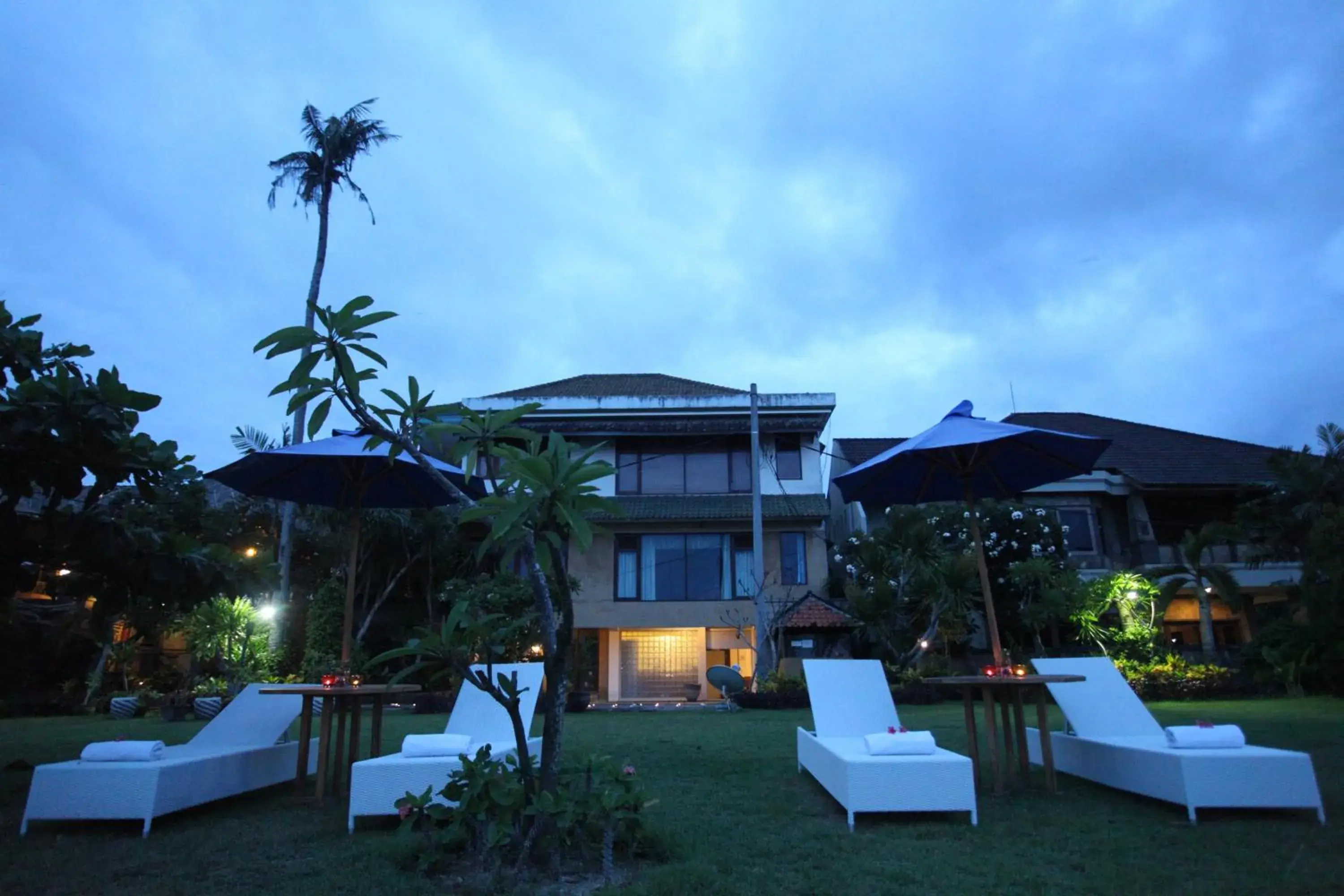 Garden, Property Building in Sanur Seaview Hotel