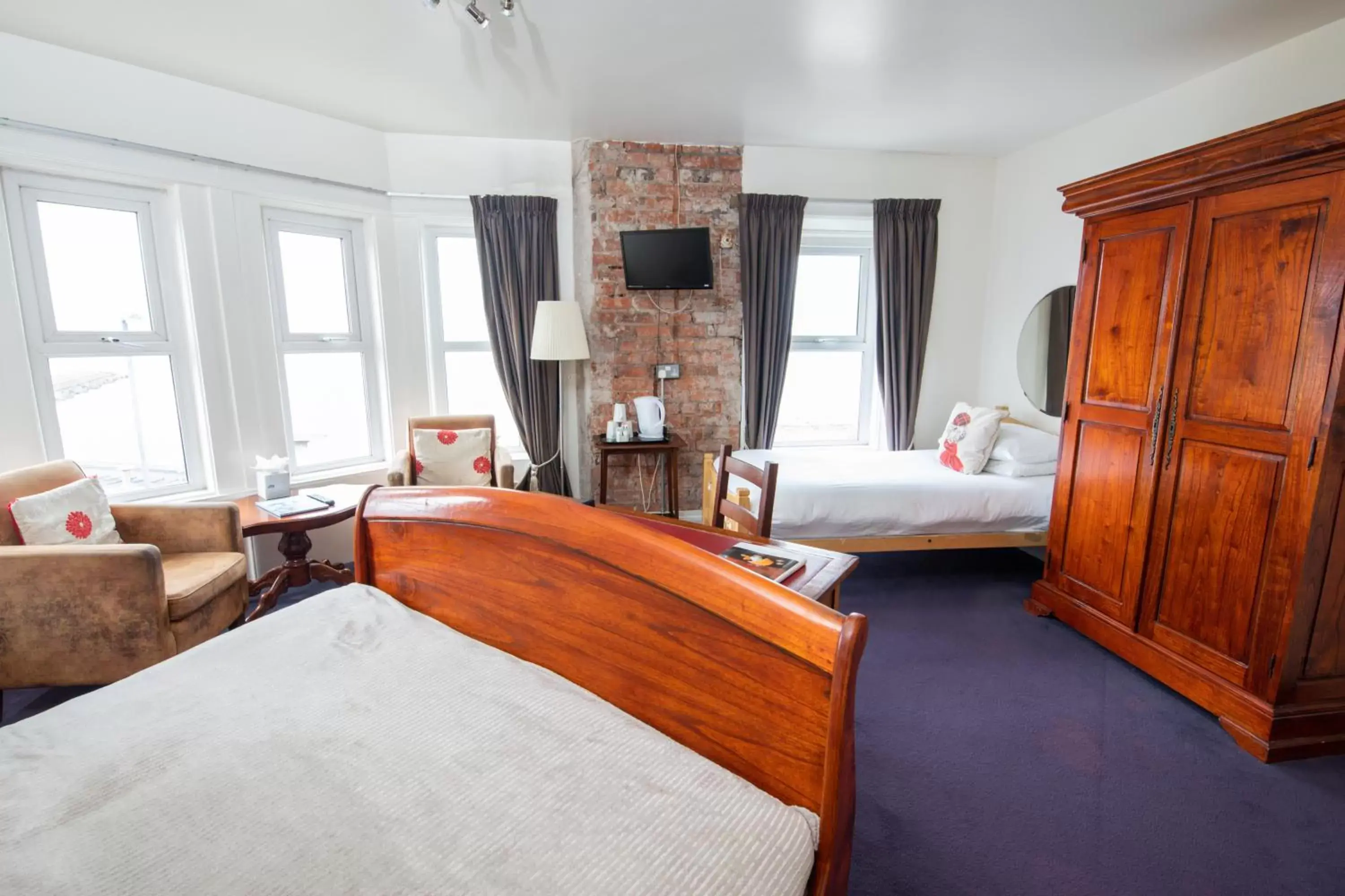 Photo of the whole room, Bed in The Nines, Bangor Marina