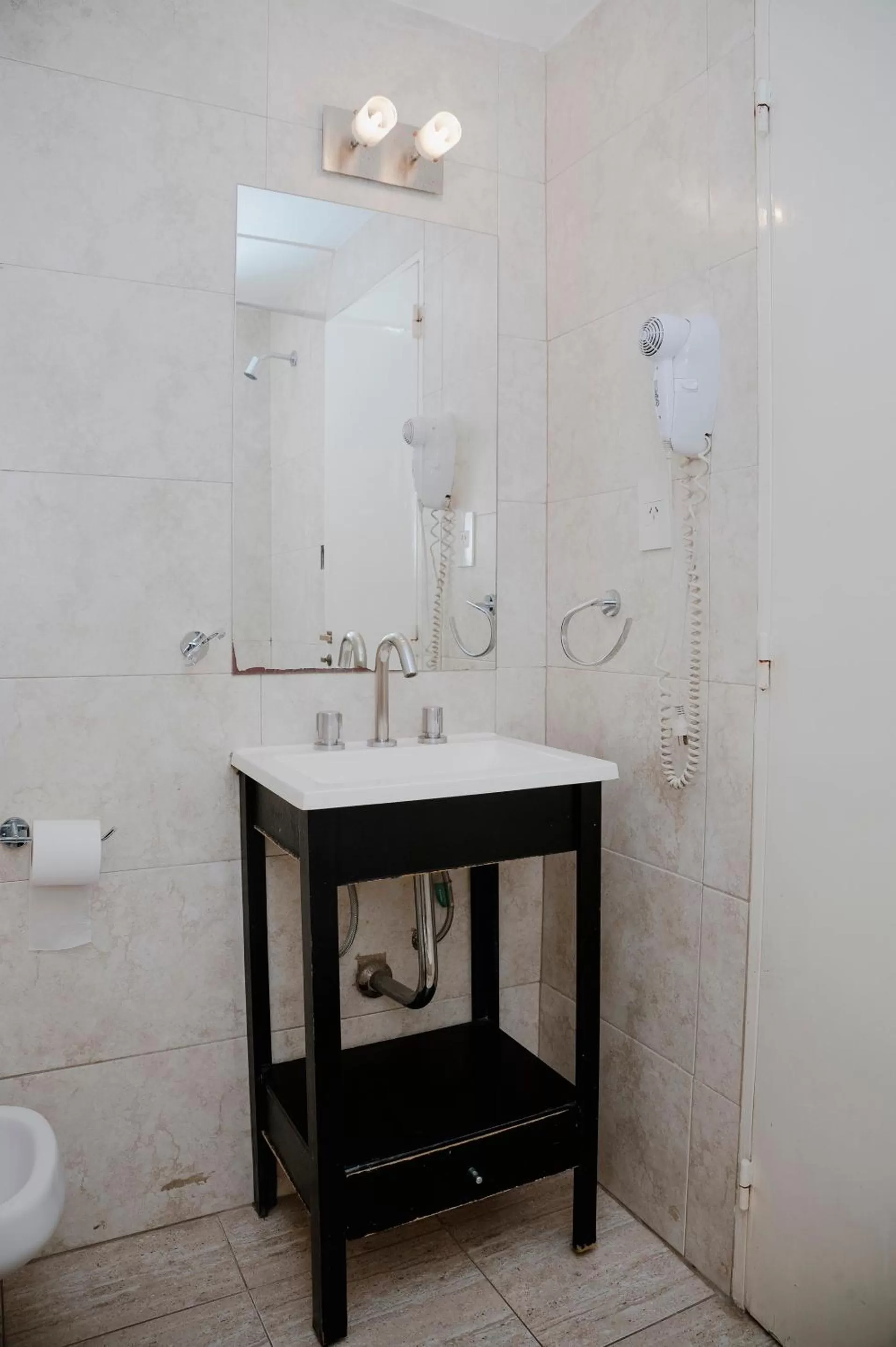 Bathroom in Tucuman Palace Hotel