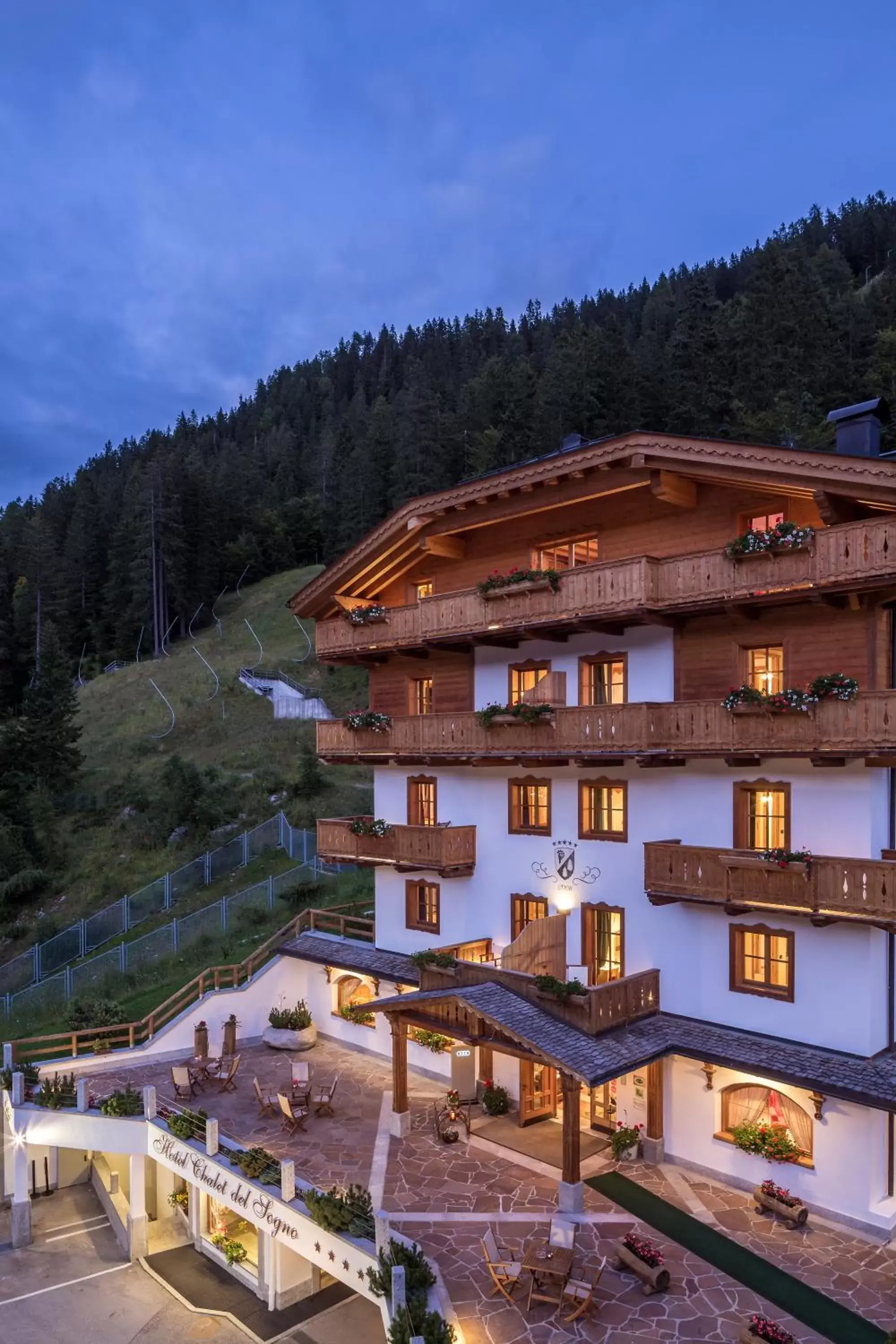 Property Building in Hotel Chalet Del Sogno