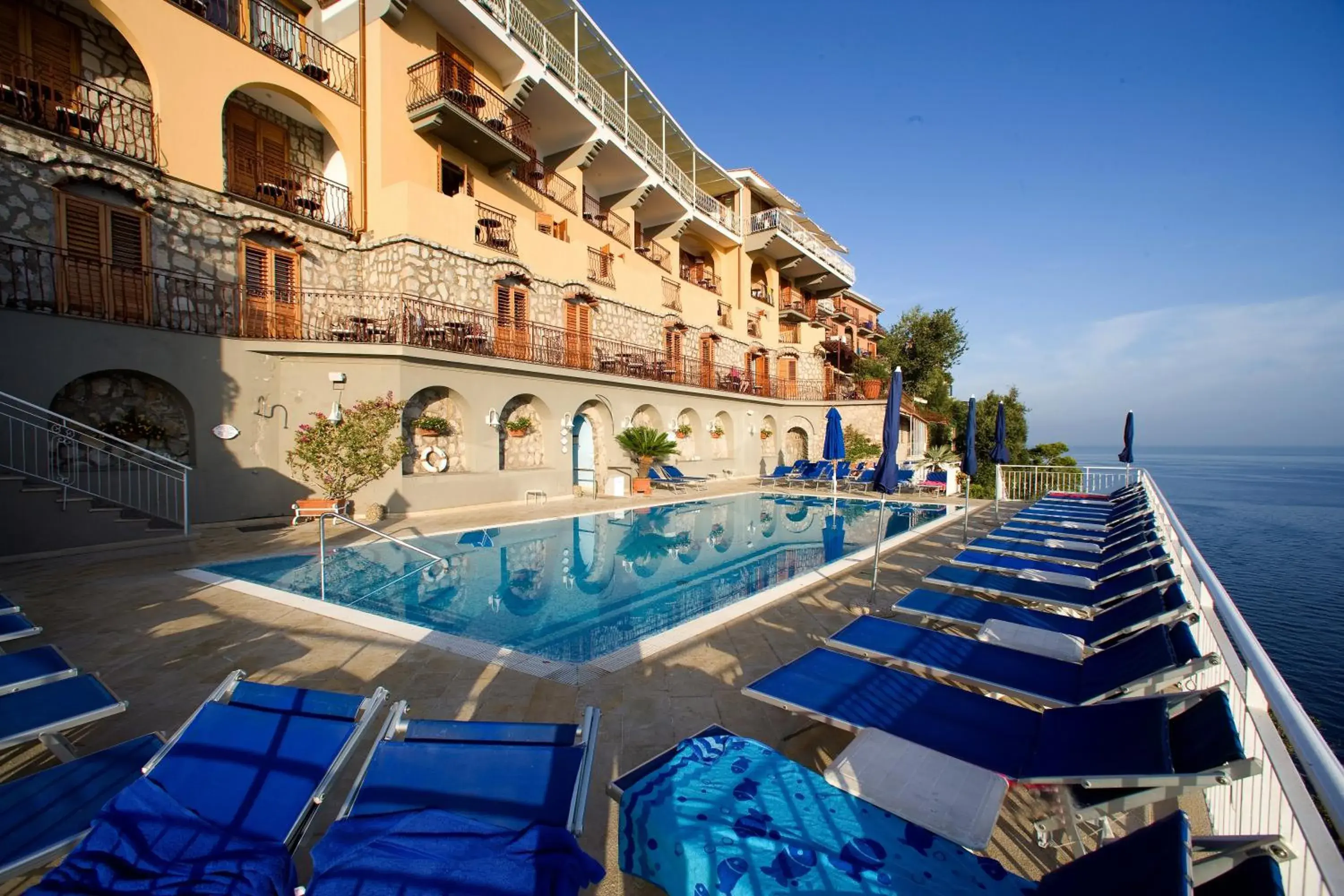 Swimming Pool in Hotel Belair