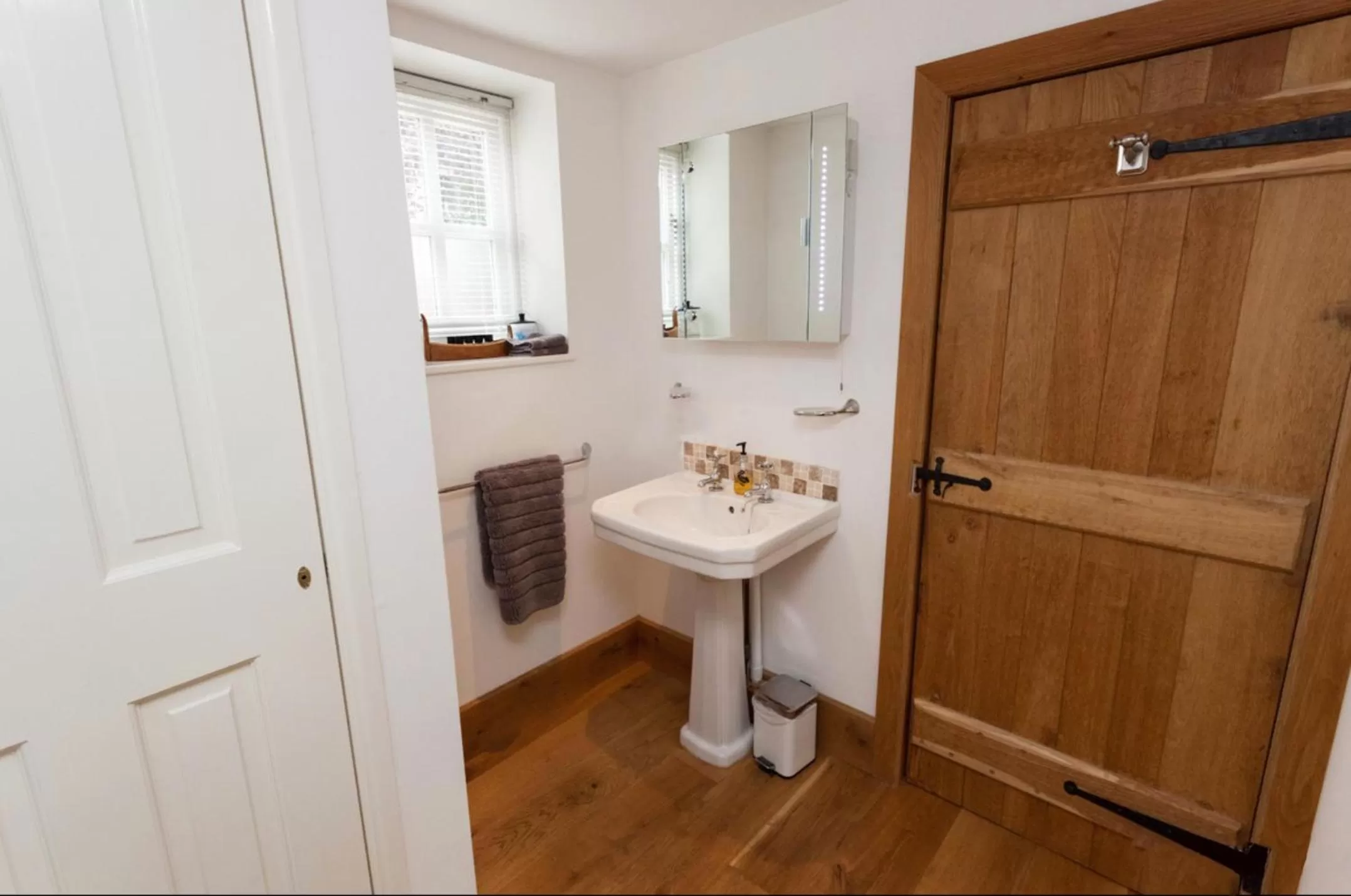 Bathroom in Hanger Down House Bed and Breakfast