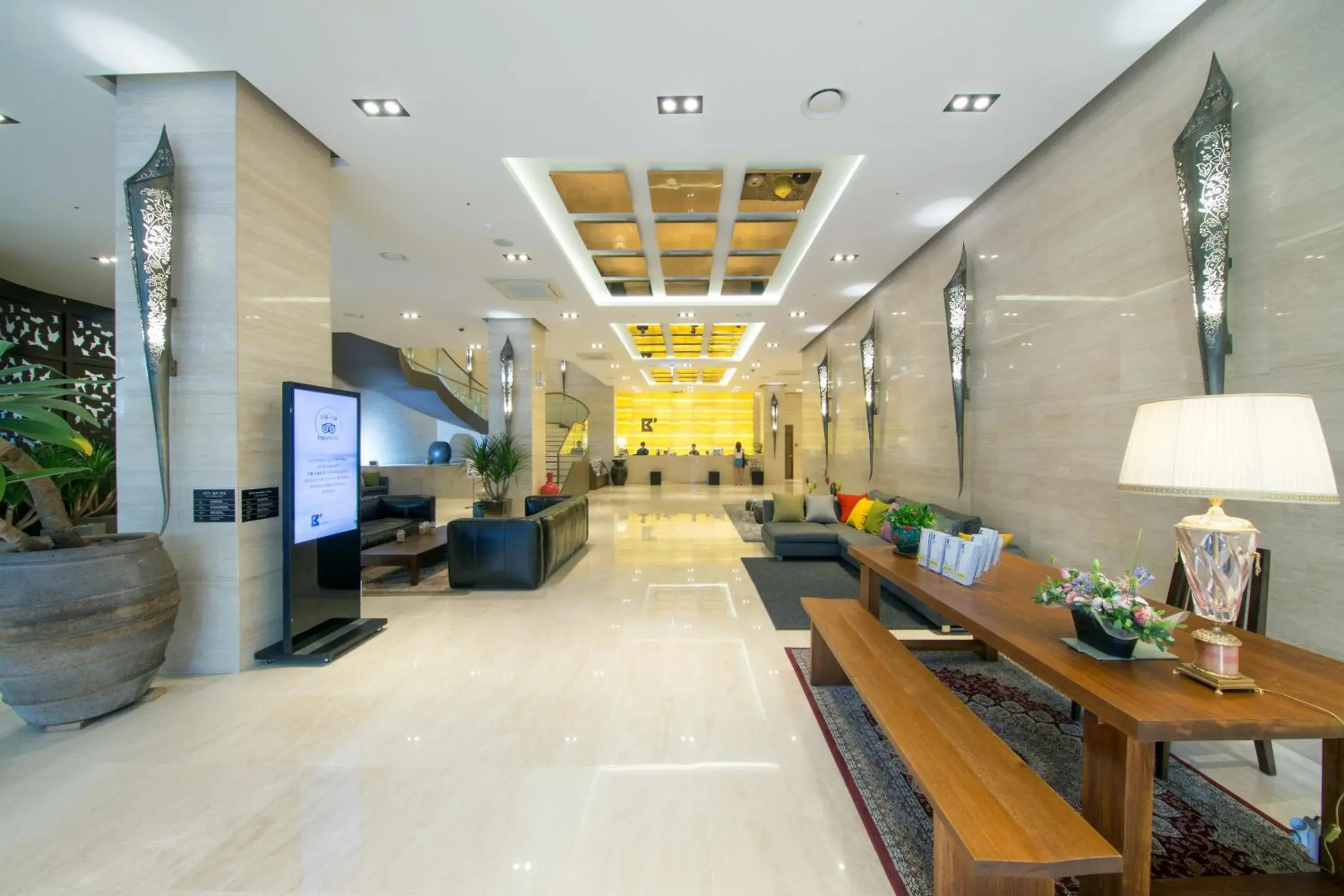 Lobby or reception in Busan Business Hotel Lobby or reception in Busan Business Hotel