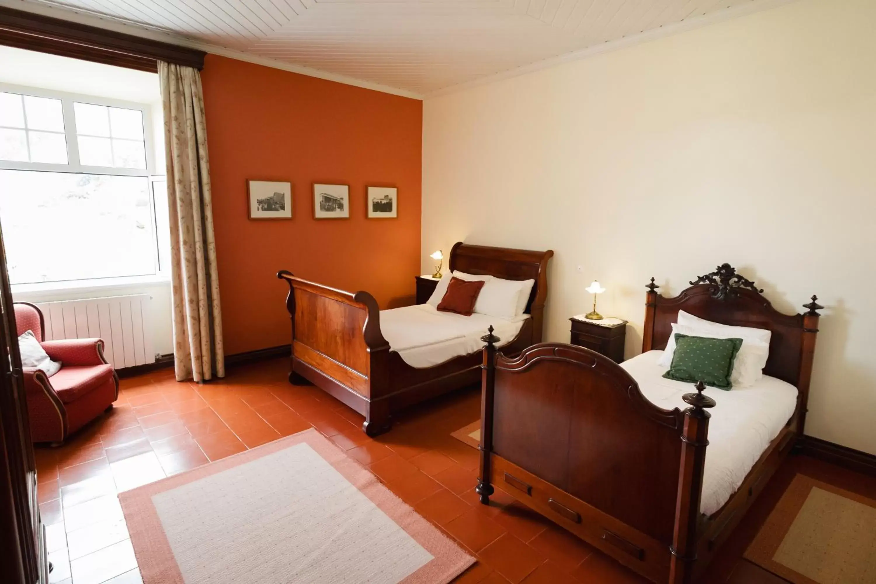 Standard Twin Room in Solar de Lalém Standard Twin Room in Solar de Lalém