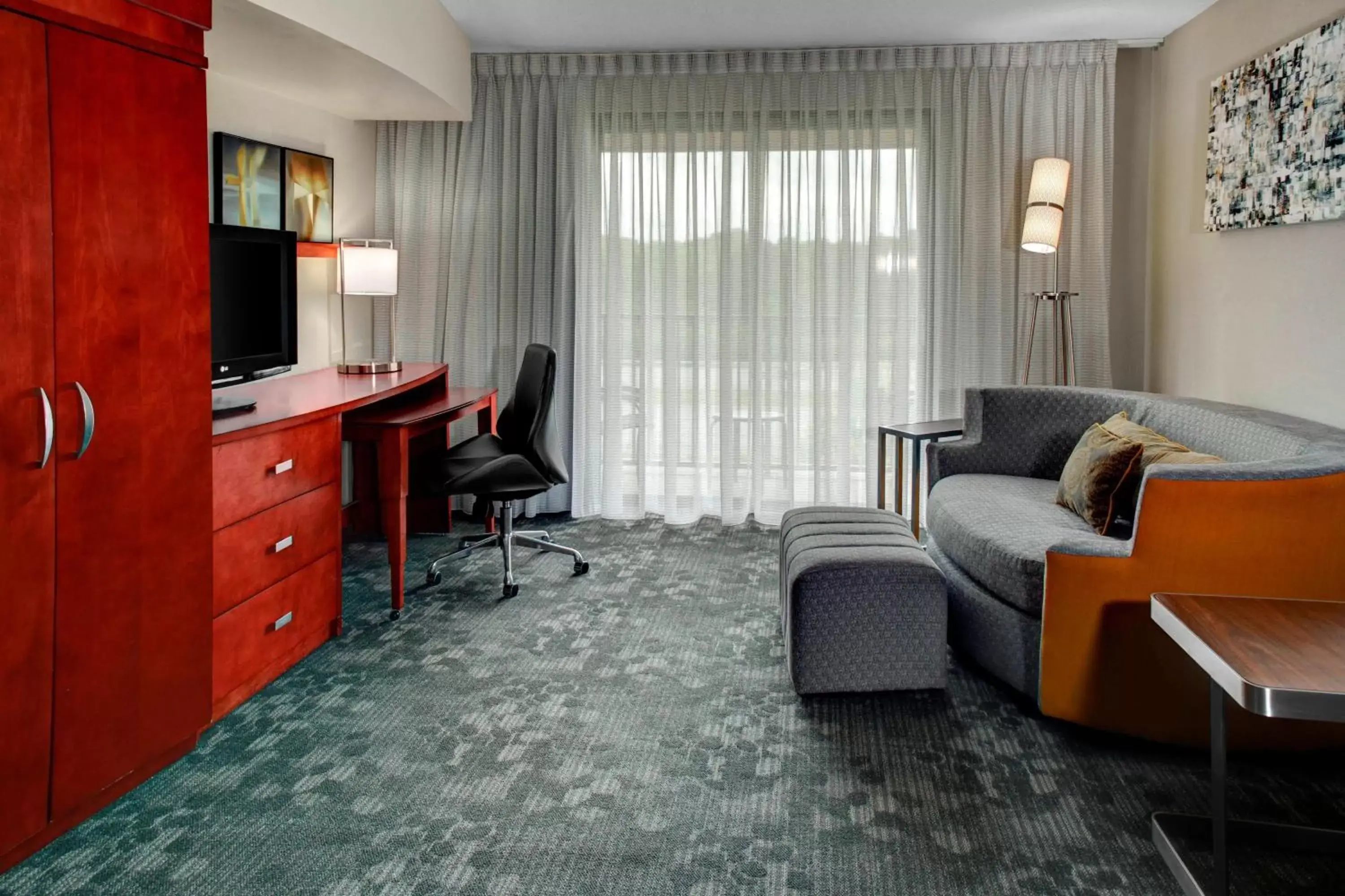 Living room, Seating Area in Courtyard by Marriott Anniston Oxford