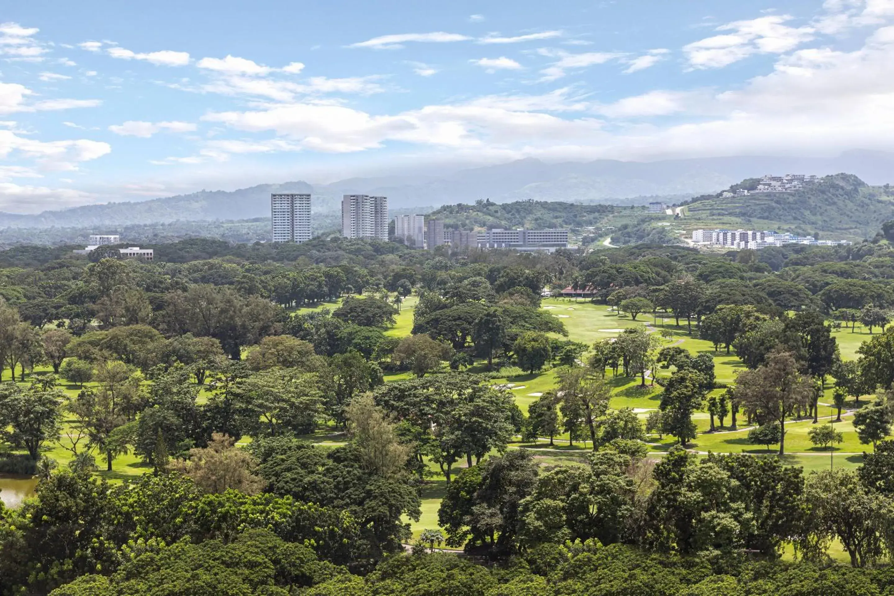 Mountain view, Bird's-eye View in Clark Marriott Hotel