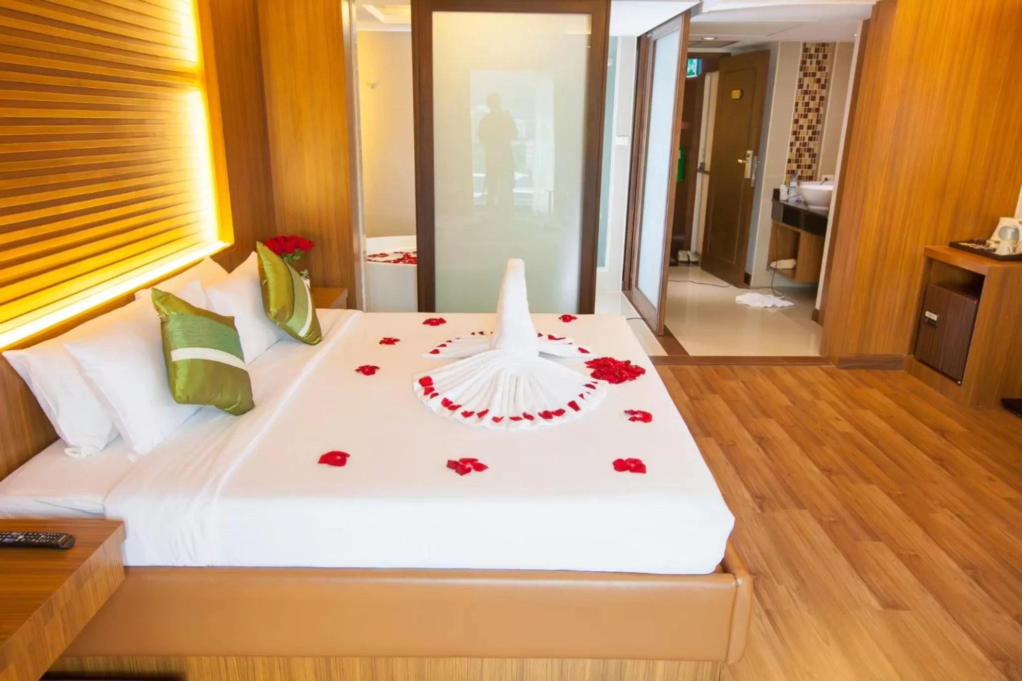 Bed in Chiangmai Grandview Hotel & Convention Center