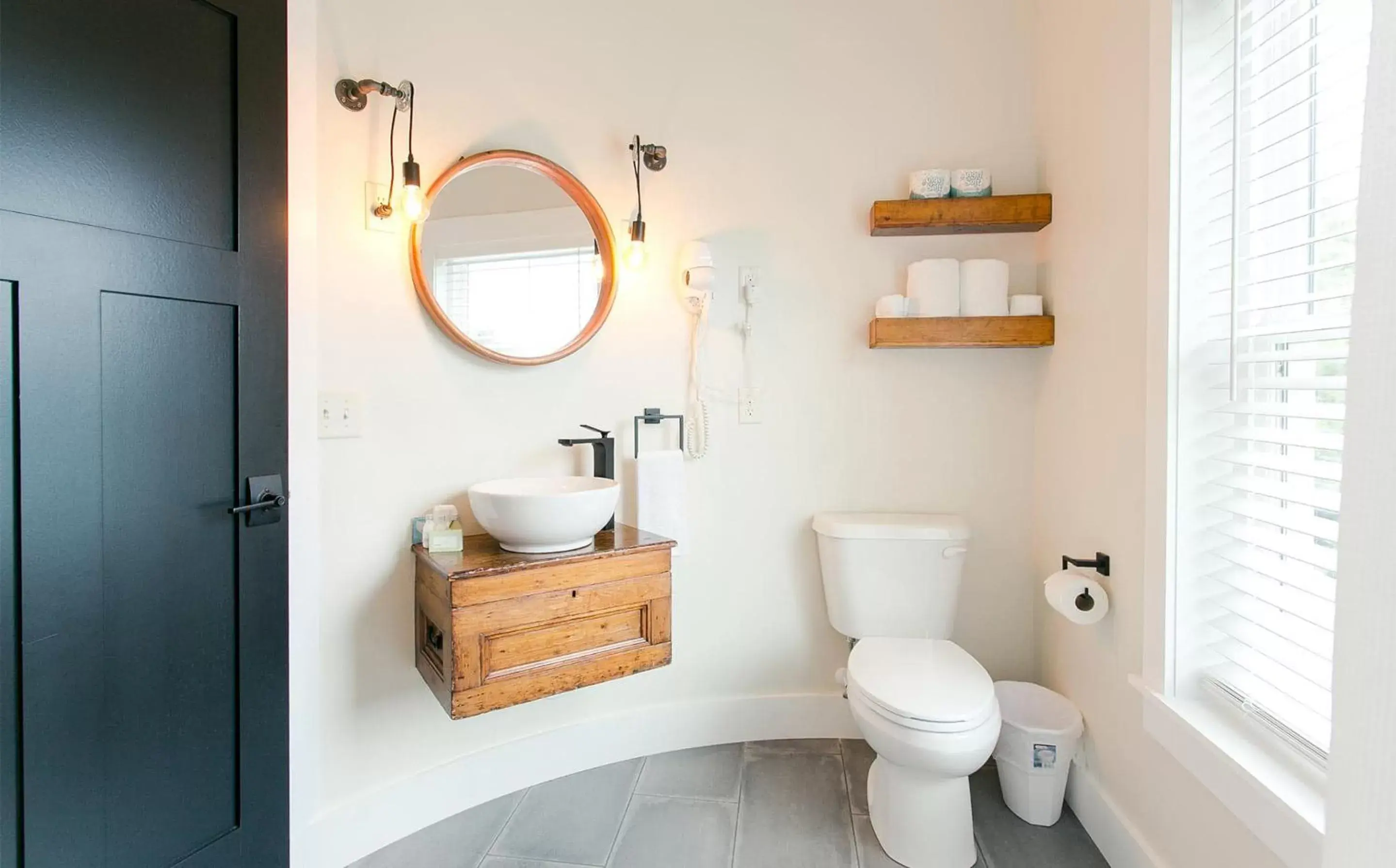 Bathroom in Farmhouse Suites by Amish Country Lodging