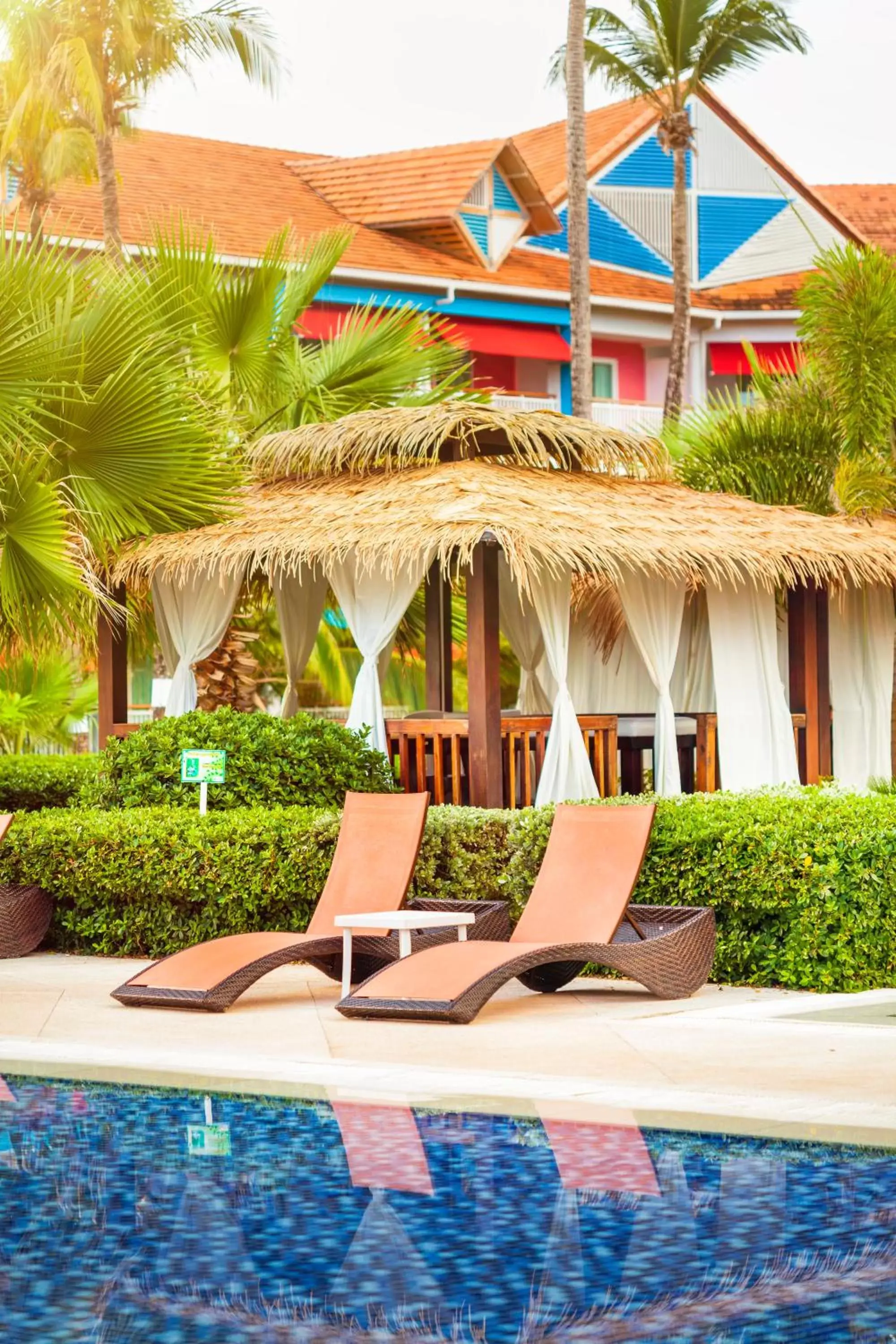 Area and facilities, Swimming Pool in Decameron Isleño - All Inclusive