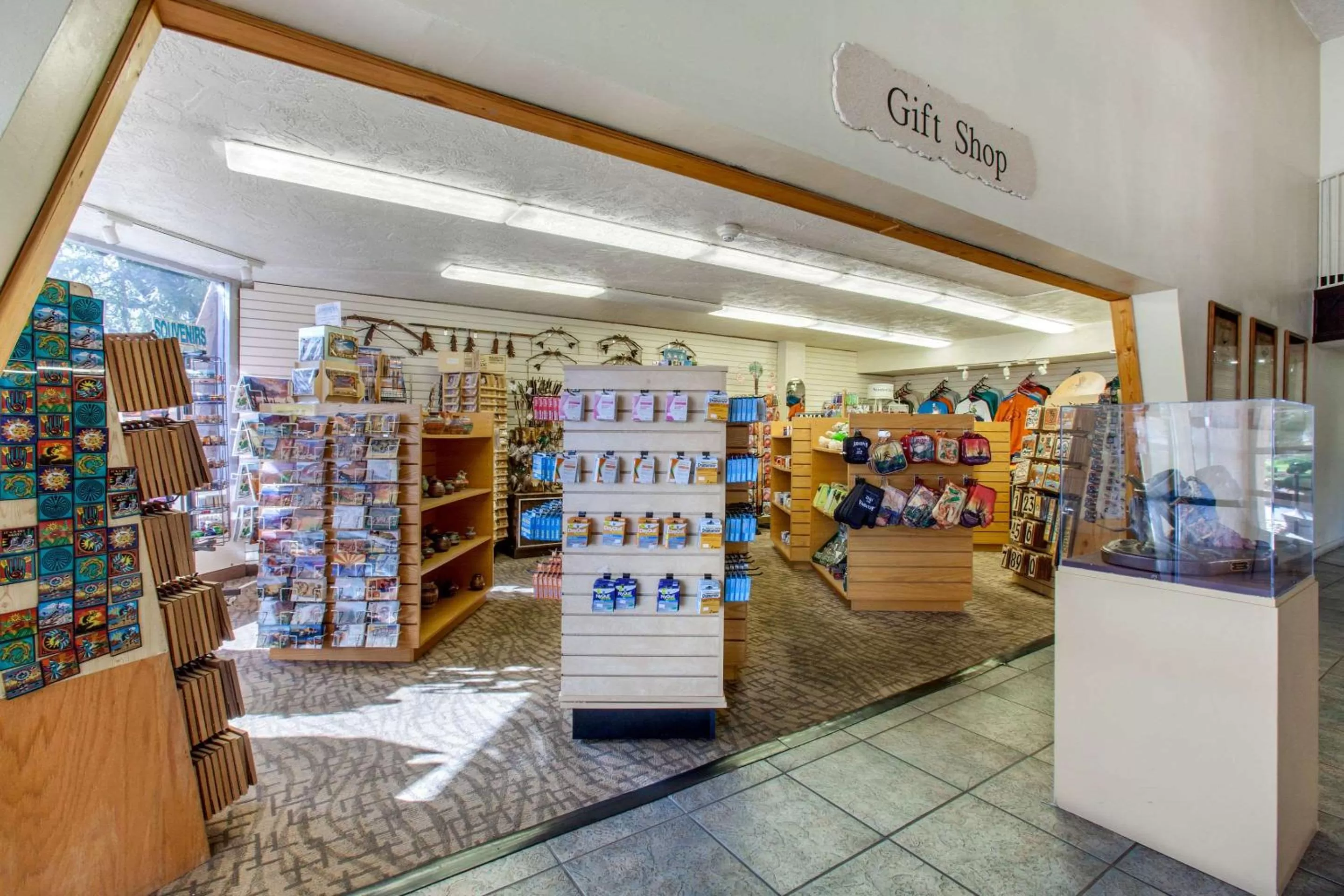 Lobby or reception in Quality Inn View of Lake Powell - Page