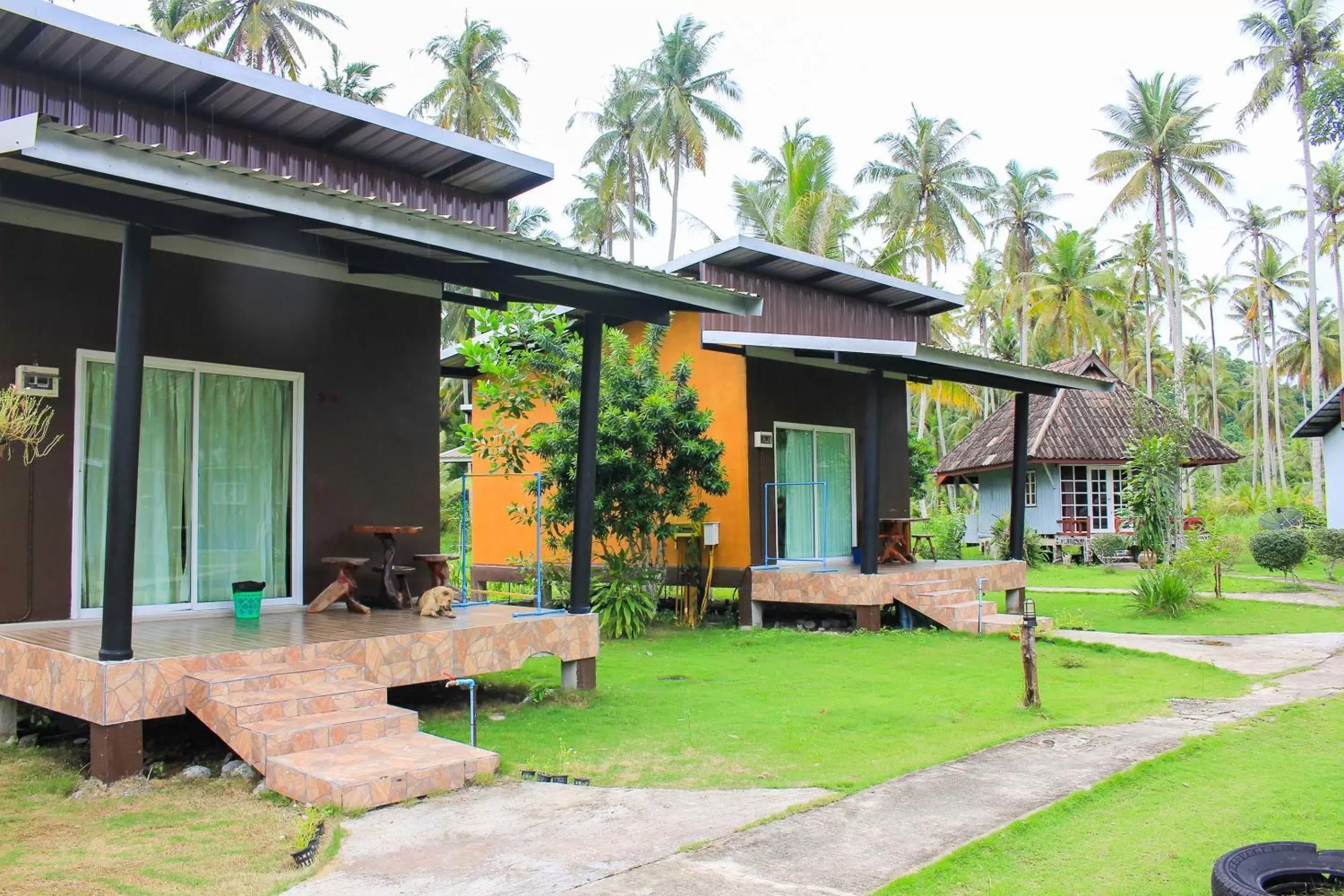 Property building in Koh Kood Far East Resort Property building in Koh Kood Far East Resort