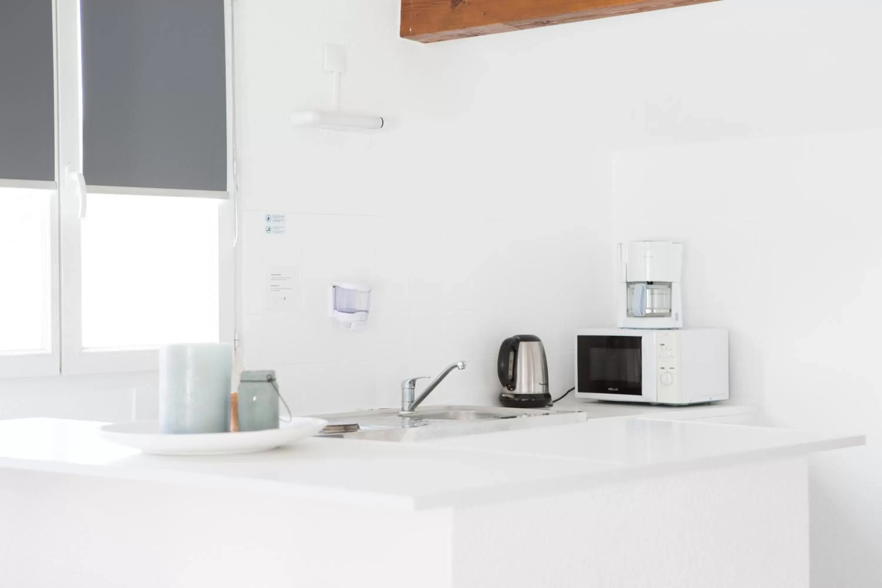 Kitchen or kitchenette, Kitchen/Kitchenette in Zenitude Hôtel-Résidences La Versoix