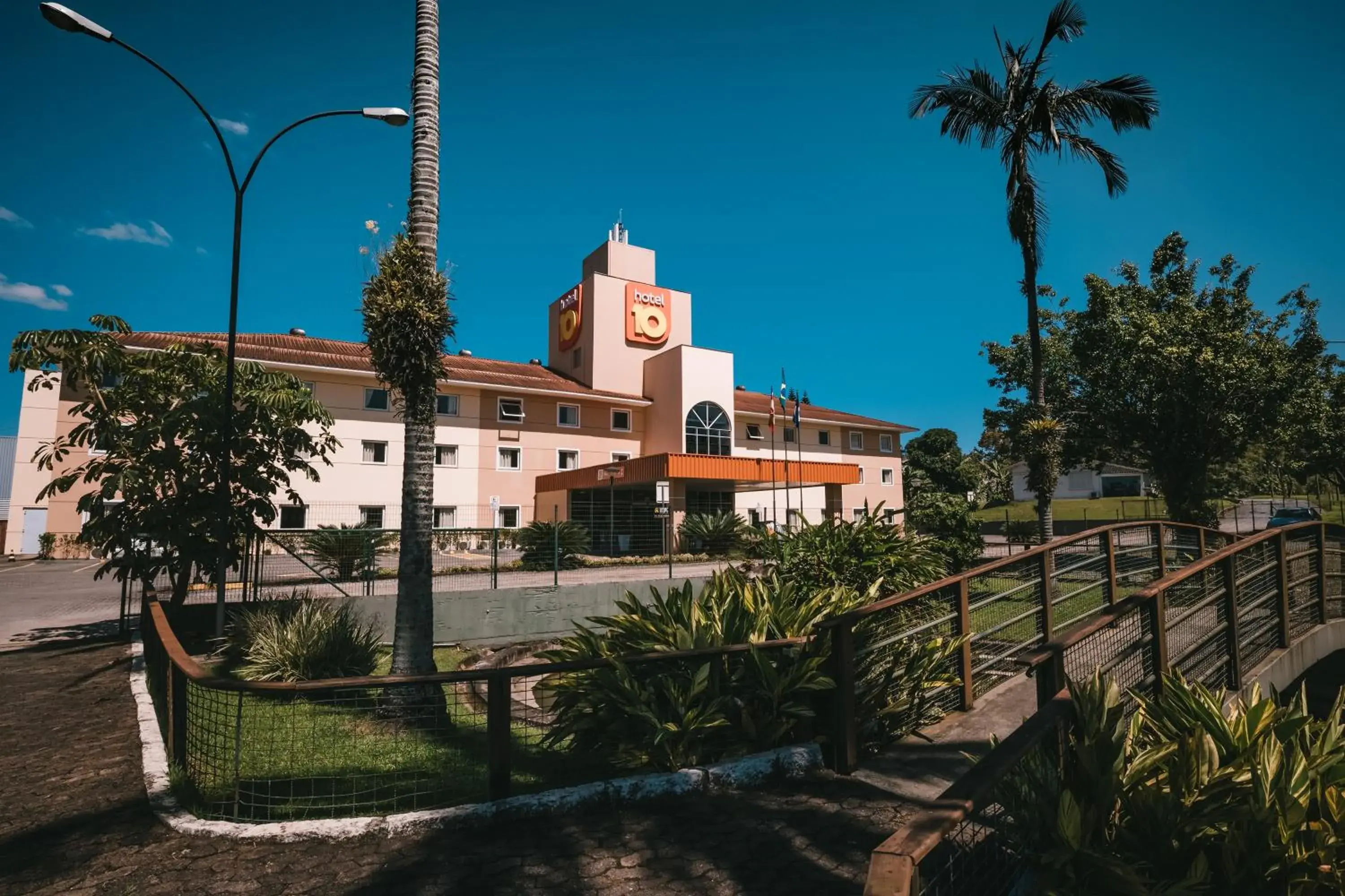 Property Building in Hotel 10 Joinville