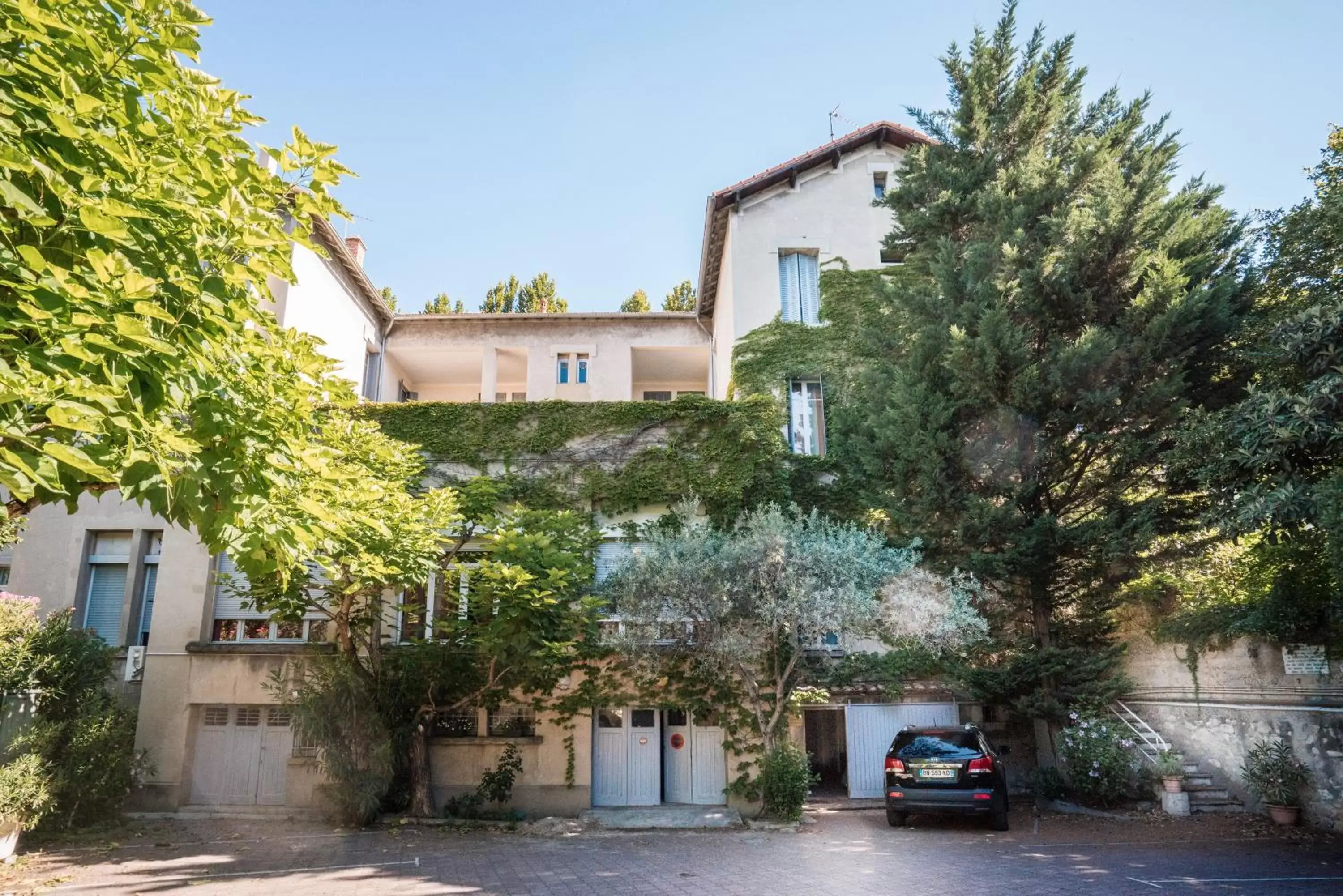 Area and facilities, Property Building in Hotel d'Angleterre