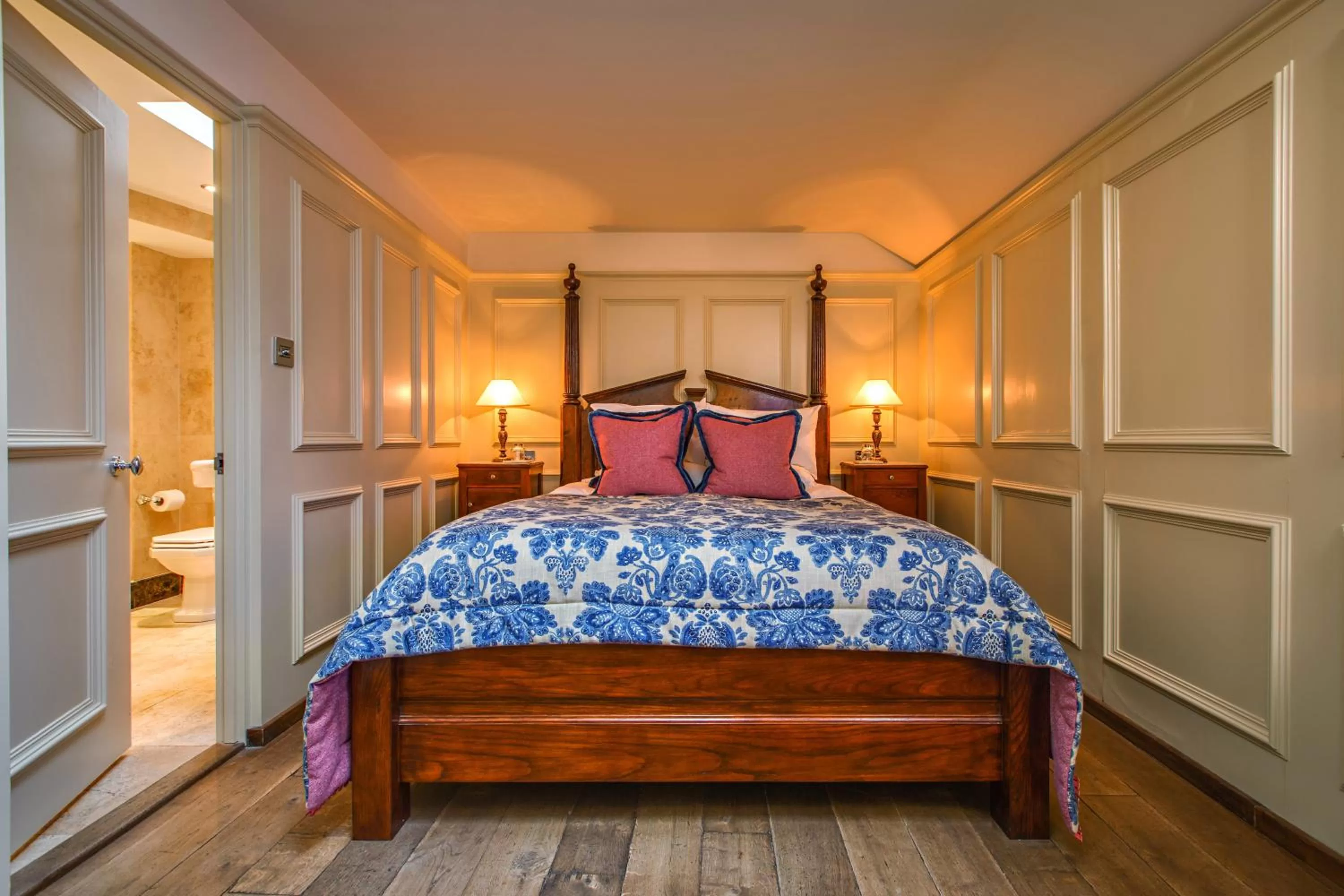 Bedroom, Bed in Byfords