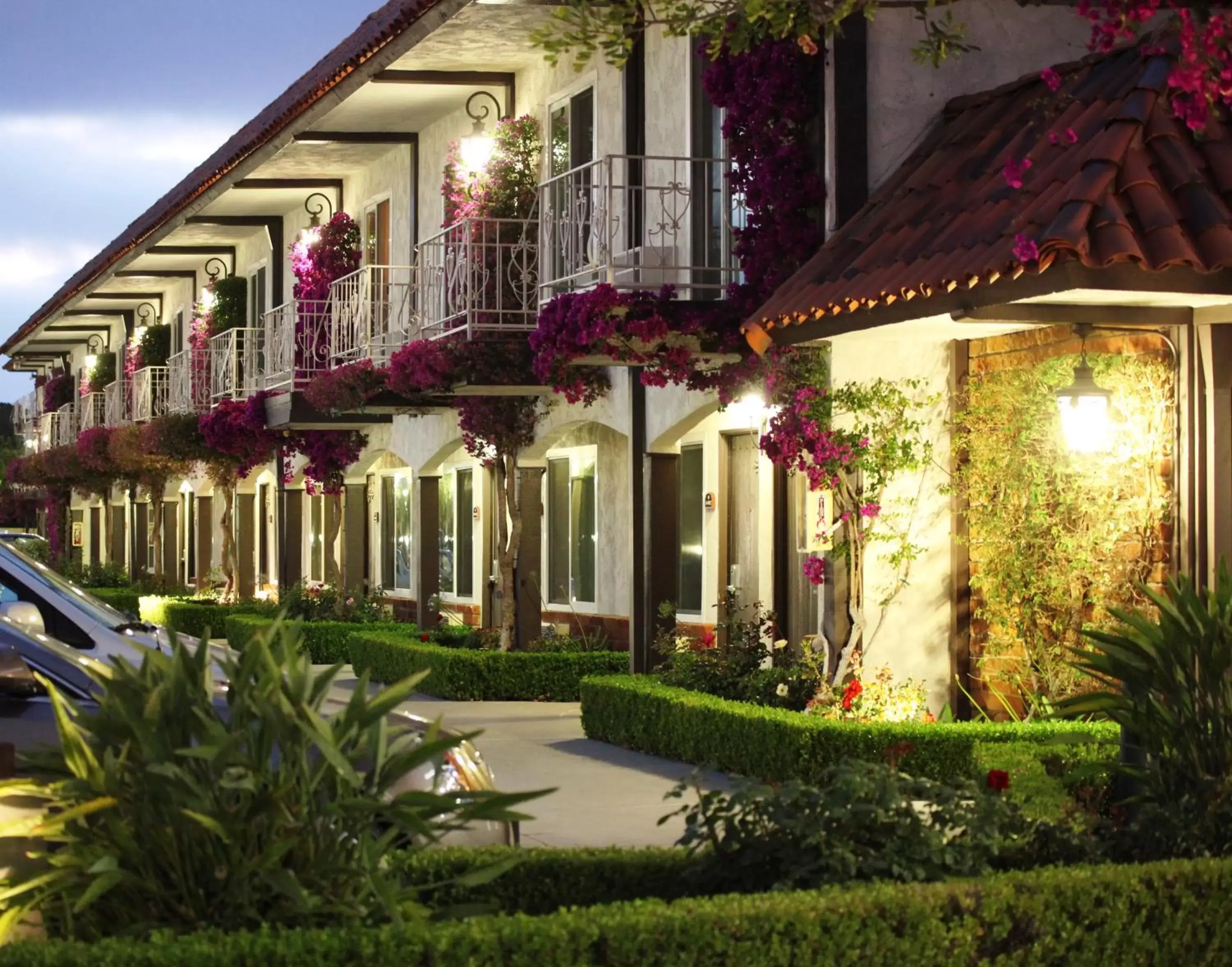 Facade/entrance, Property Building in Laguna Hills Lodge-Irvine Spectrum