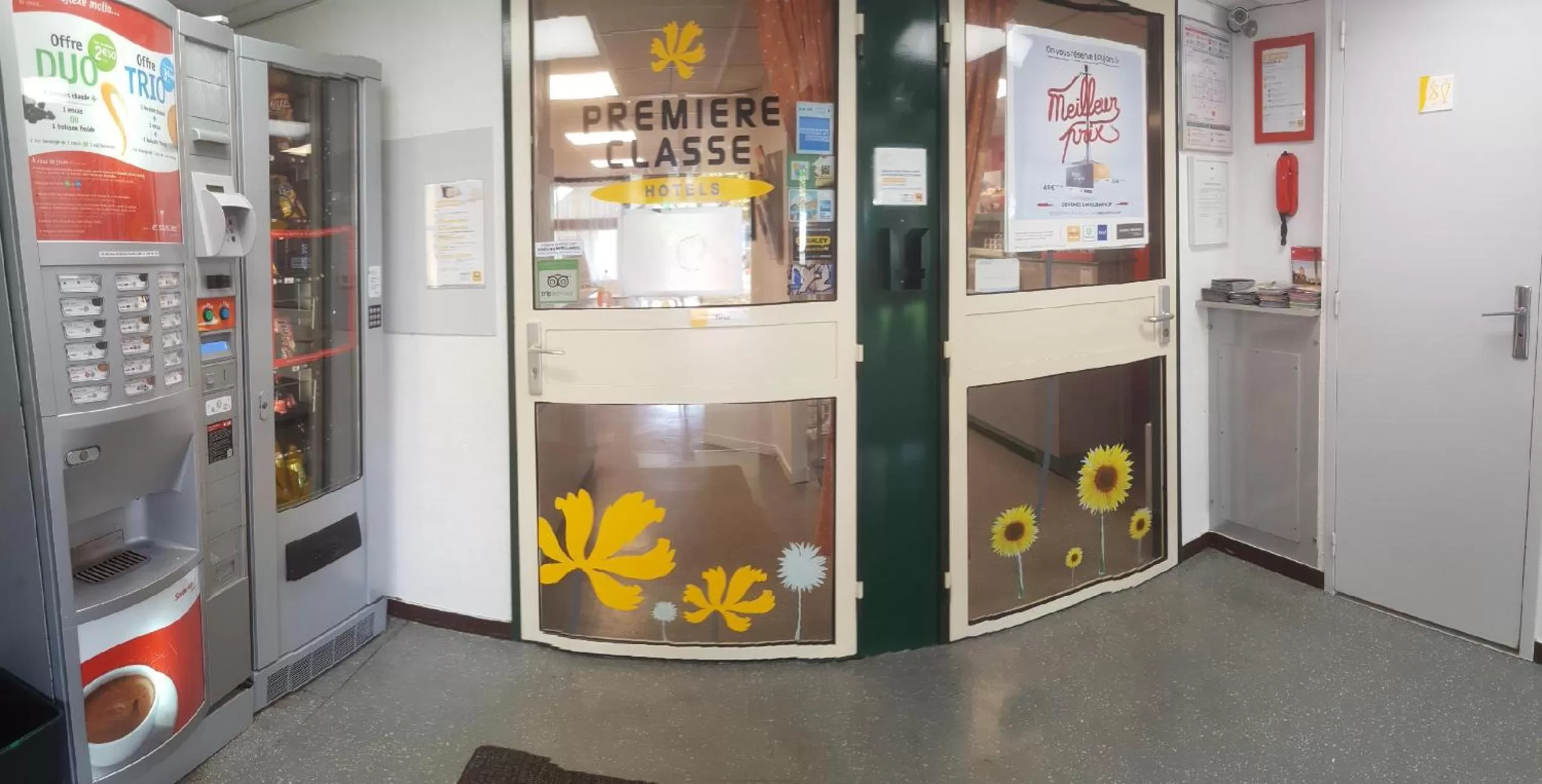 Lobby or reception in Premiere Classe Nancy Est Essey