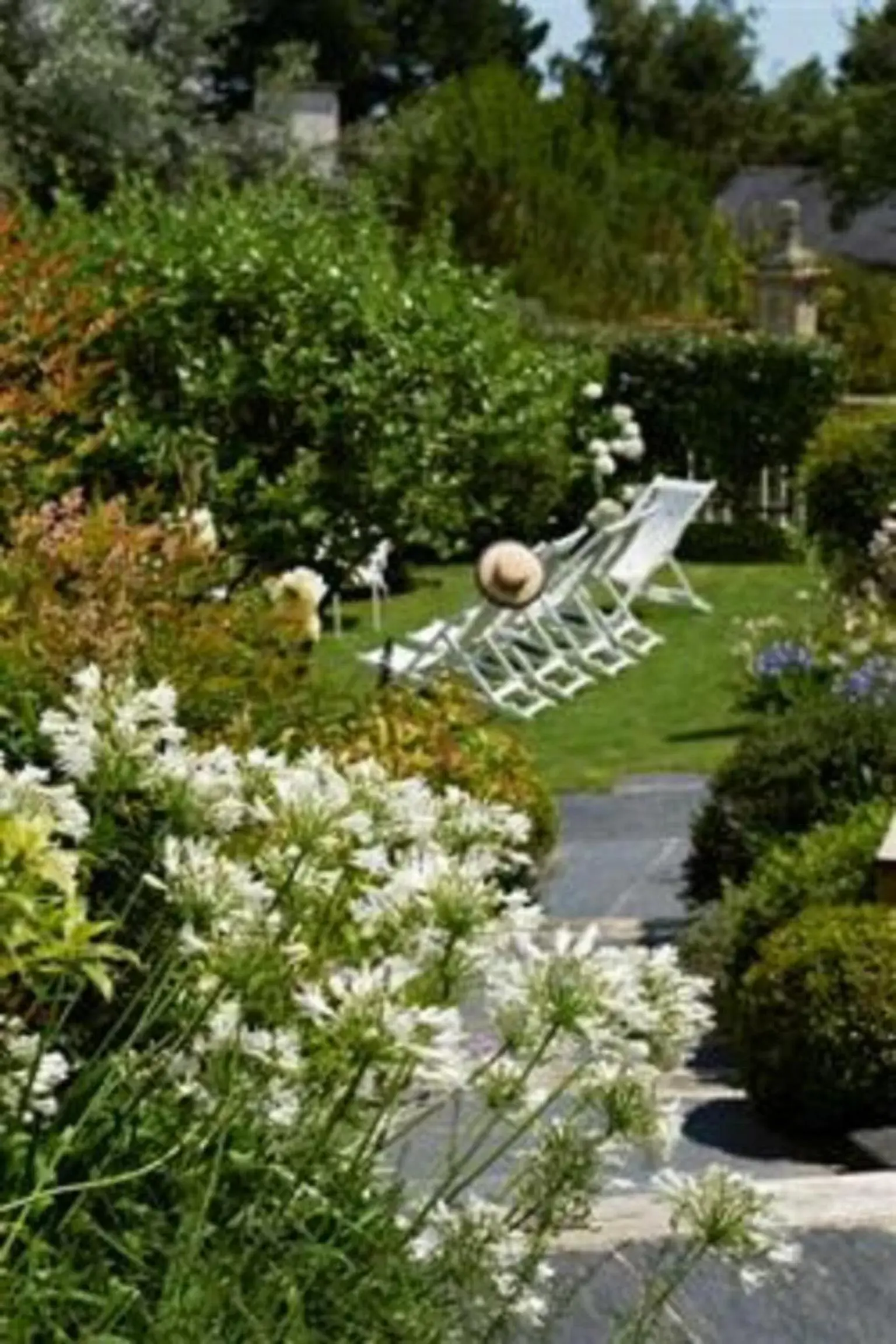 Garden, Bird's-eye View in Le Lodge Kerisper