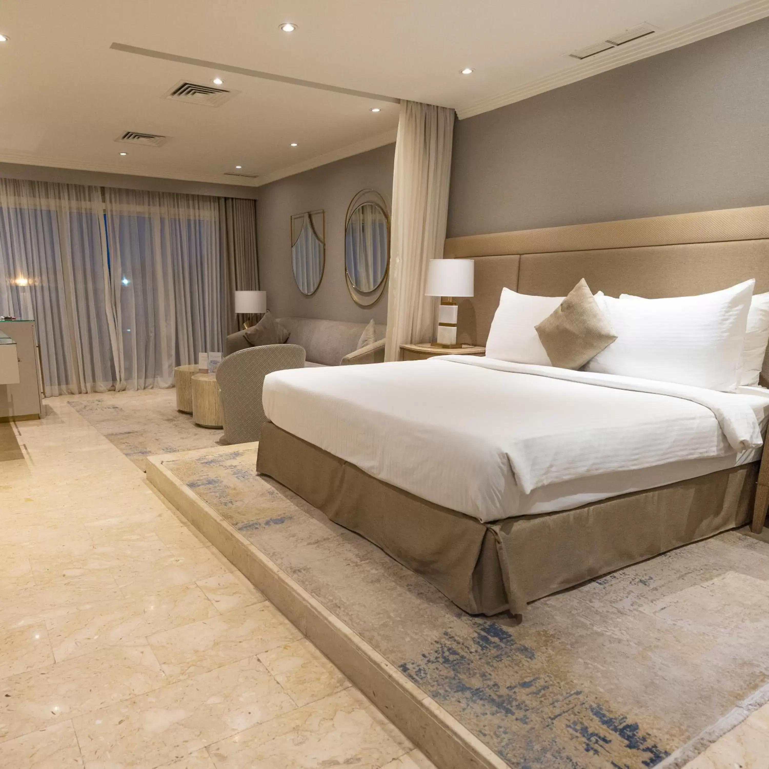 Bedroom, Bed in Argan Al Bidaa Hotel and Resort , Kuwait