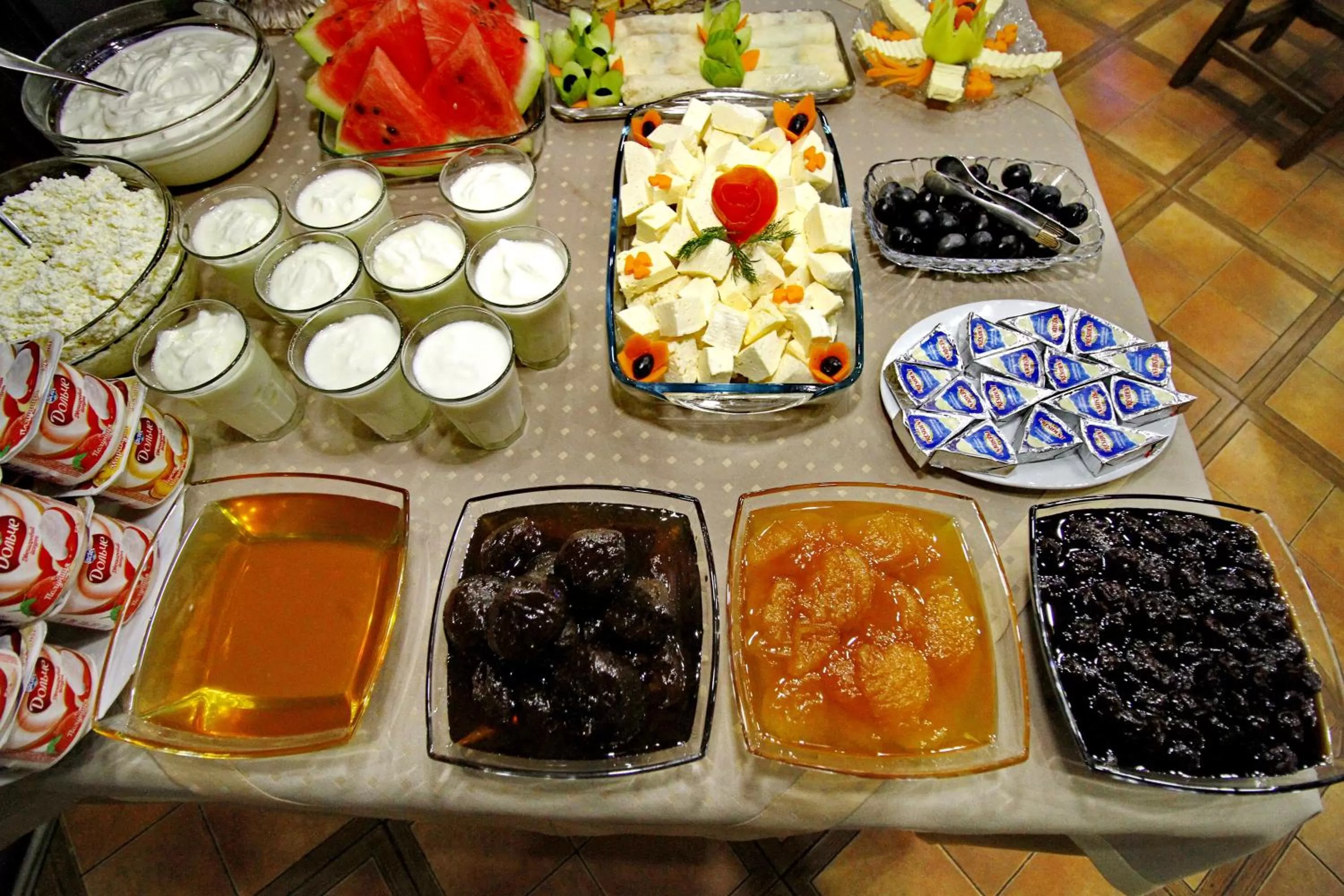 Restaurant/places to eat in Irmeni Hotel