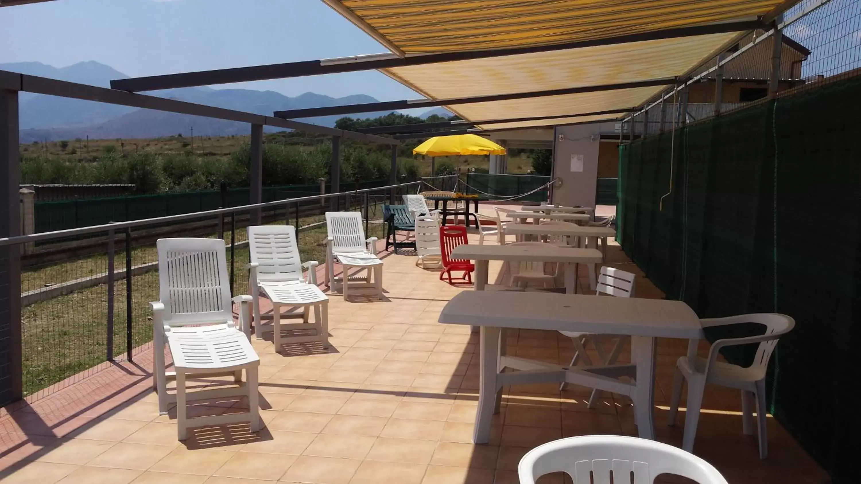 Balcony/Terrace, Restaurant/Places to Eat in B&B La Petrosa