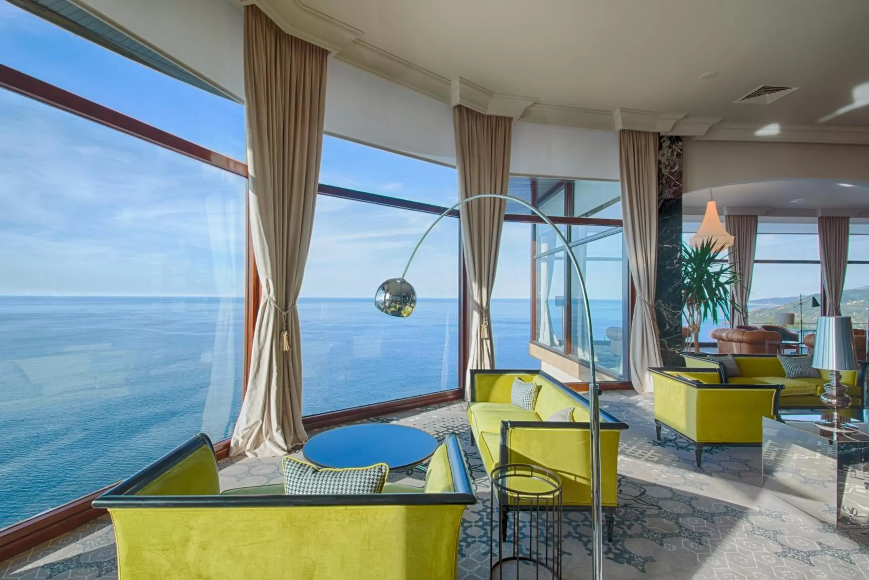 Lounge or bar, Sea View in Mercure Monte Igueldo