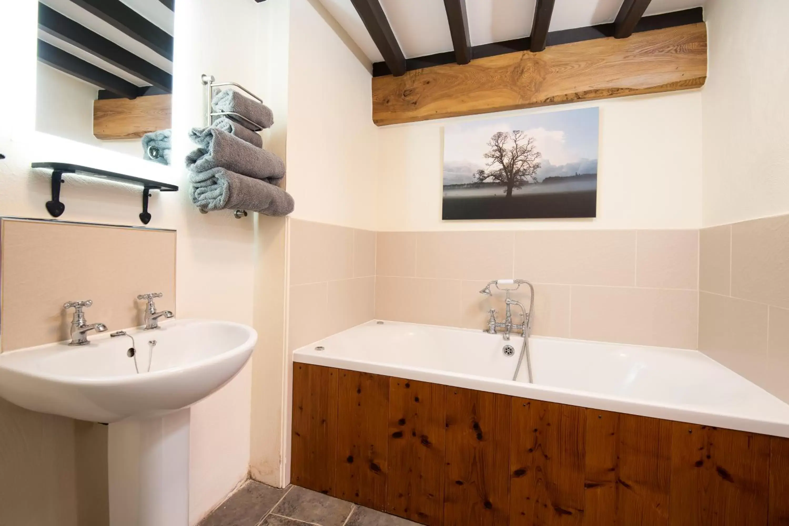 Bathroom in The Stables - The Inn Collection Group