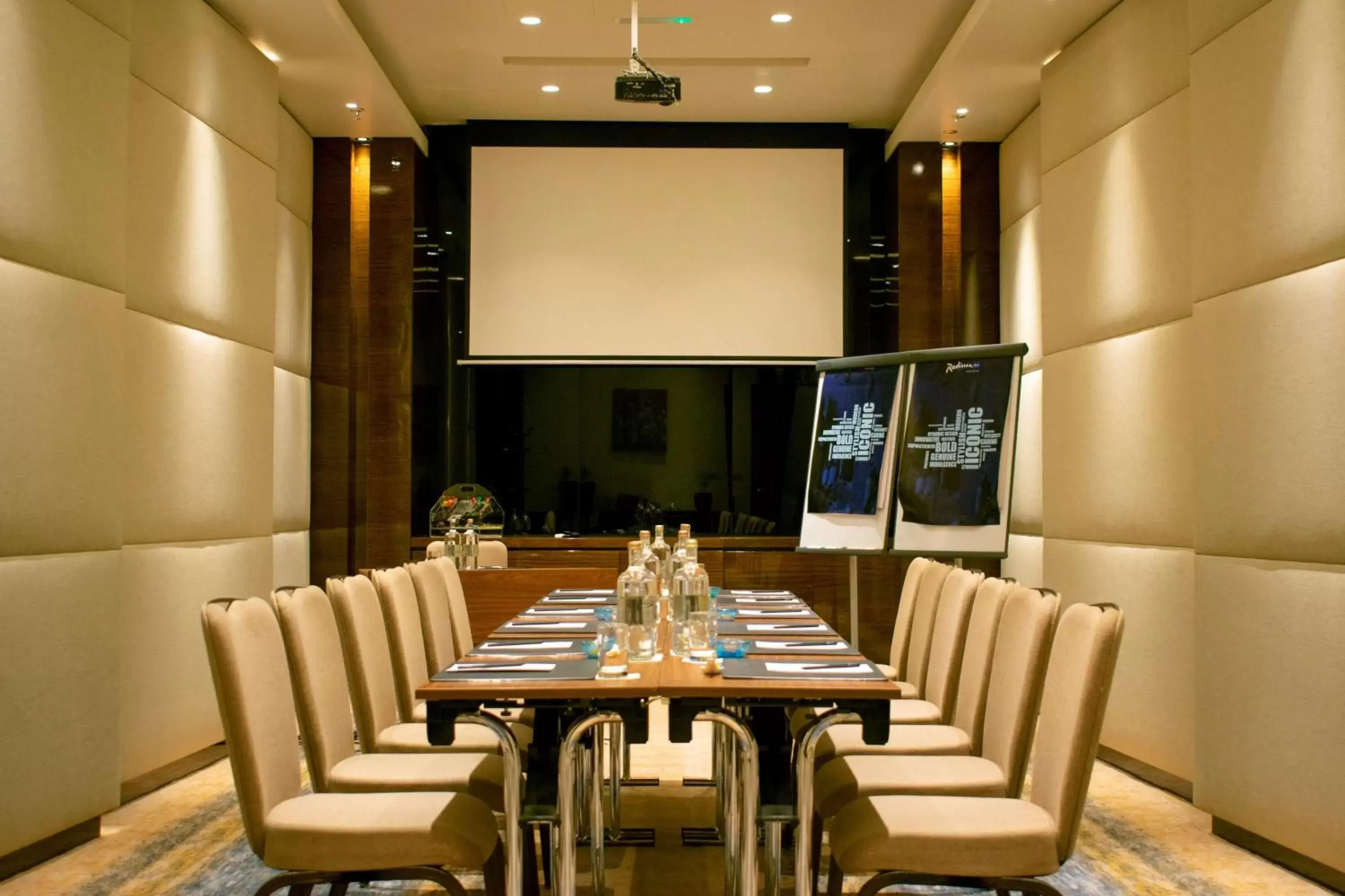 Business facilities in Radisson Blu Hotel, Ajman