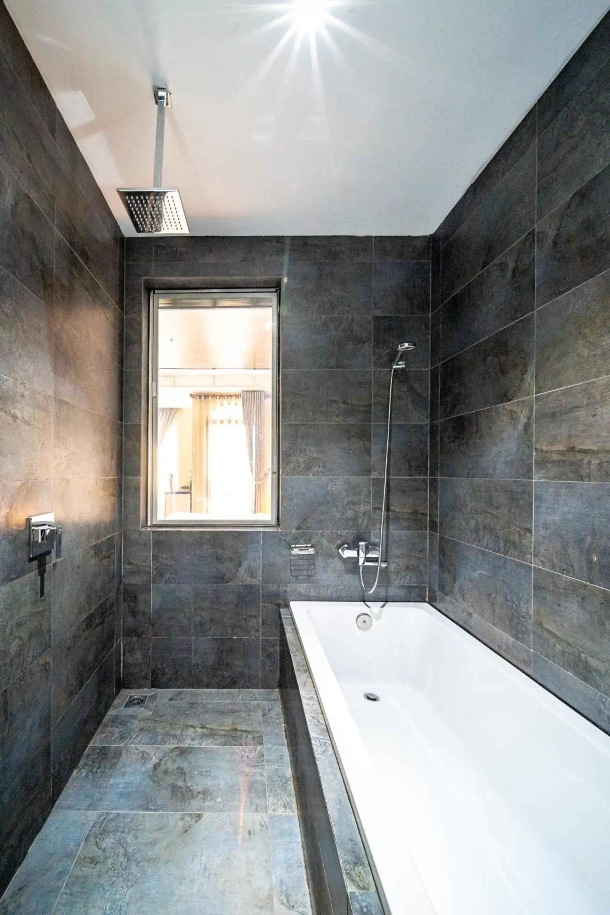 Bath, Bathroom in LCS Hotel & Apartment