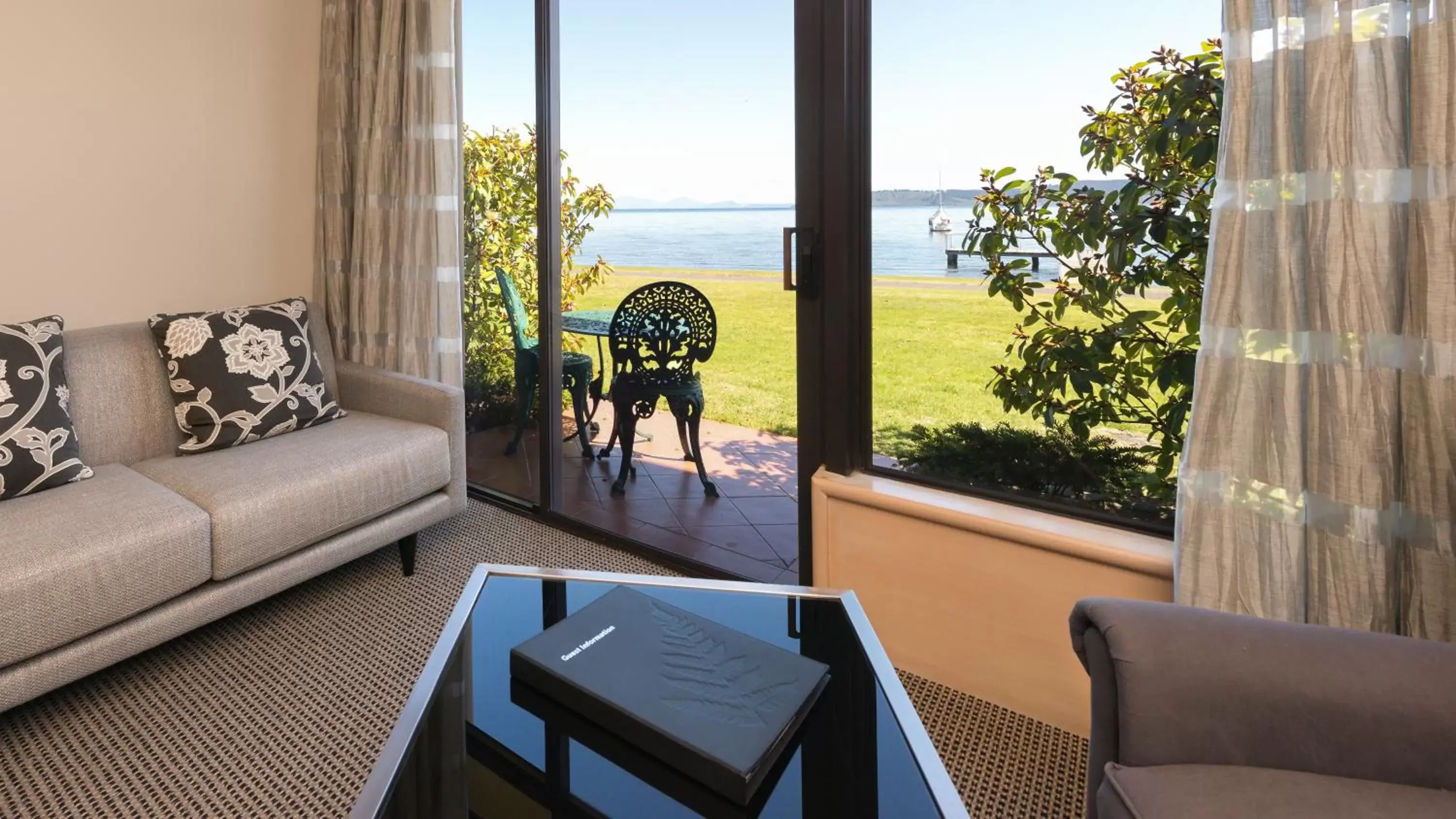 Patio, Seating Area in Millennium Hotel & Resort Manuels Taupo