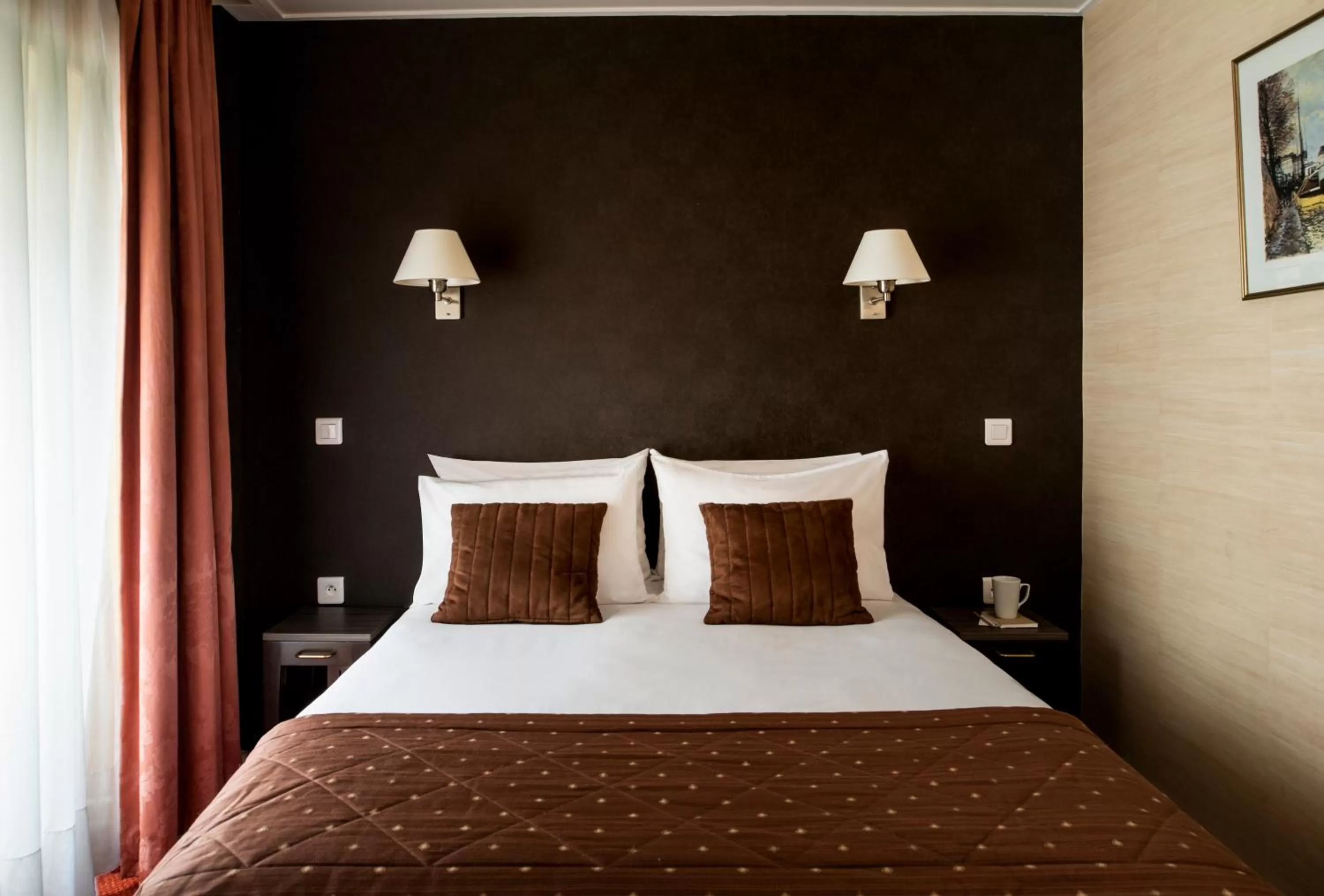 Bed in Abaca Messidor by Happyculture