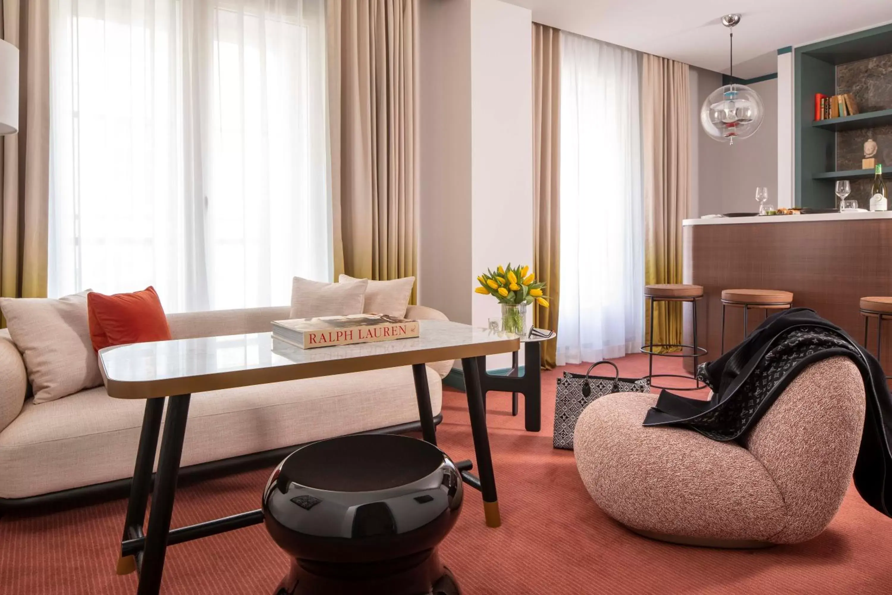 Two-Bedroom Apartment in Hôtel Bel Ami Two-Bedroom Apartment in Hôtel Bel Ami