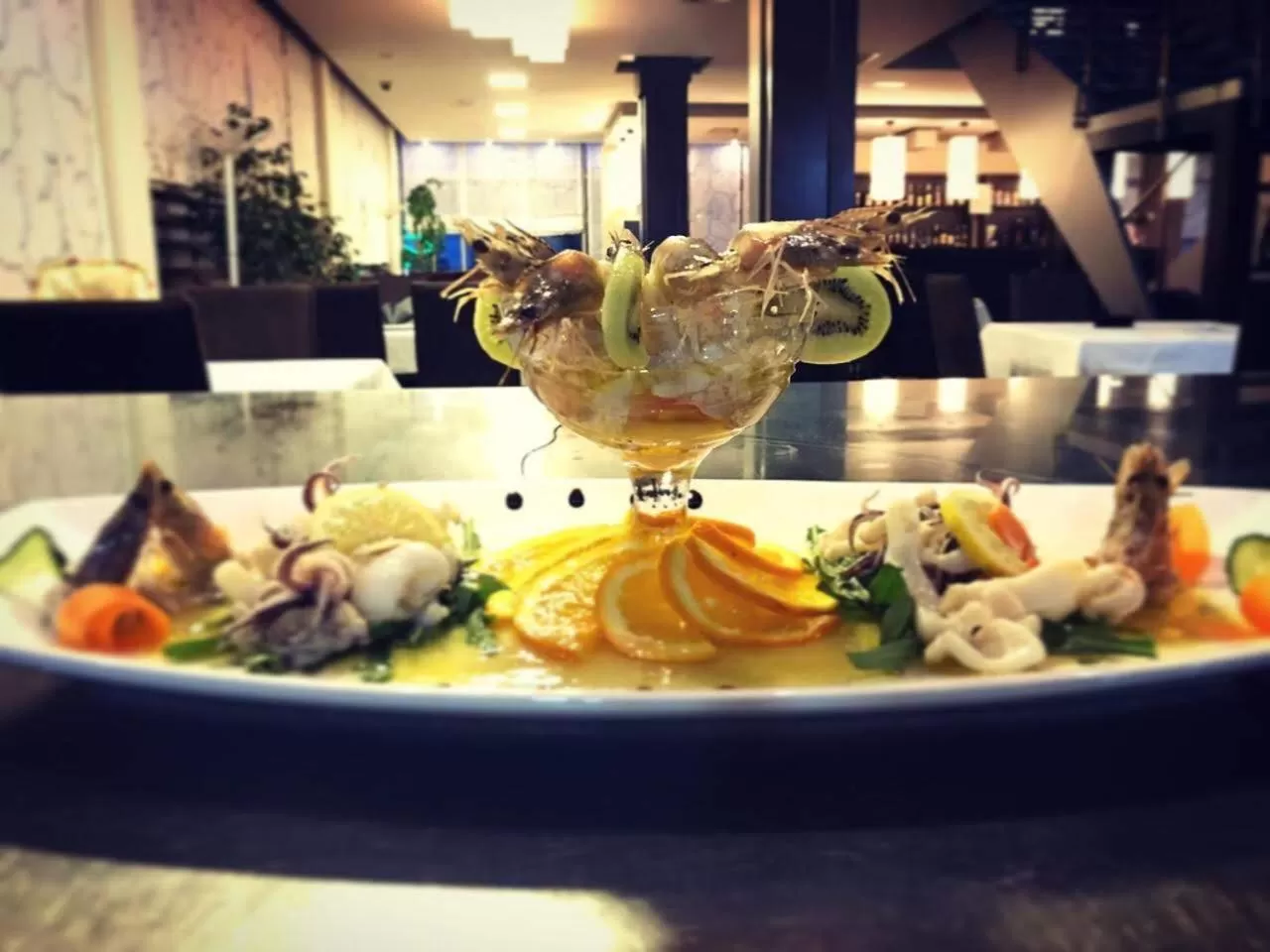 Restaurant/places to eat in Luani A Hotel