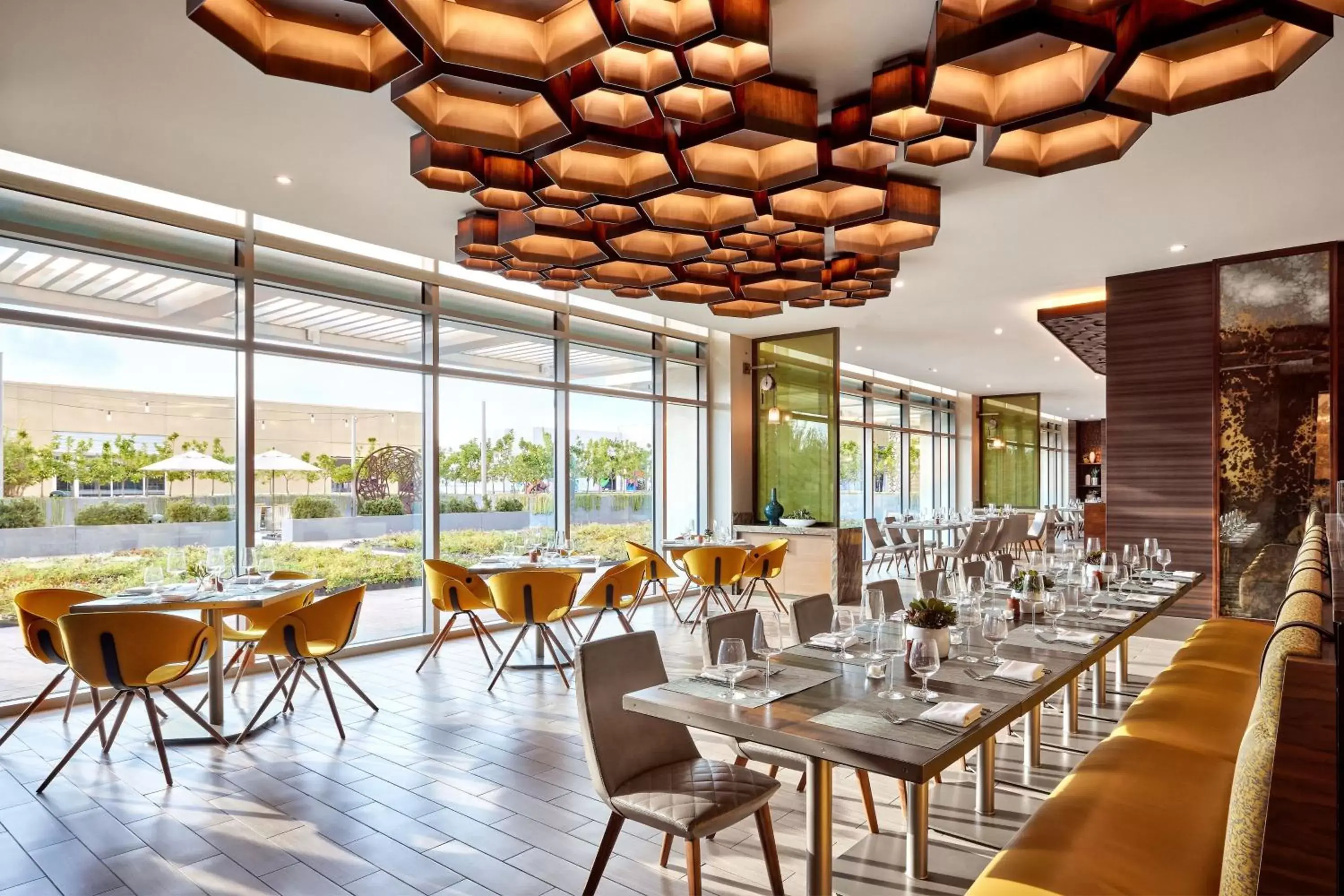 Restaurant/Places to Eat in JW Marriott, Anaheim Resort