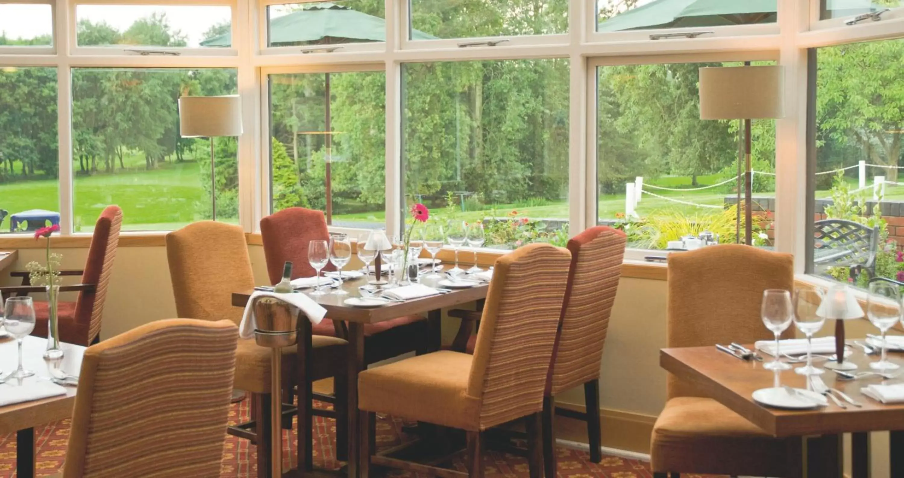 Restaurant/Places to Eat in Macdonald Hill Valley Hotel Golf & Spa