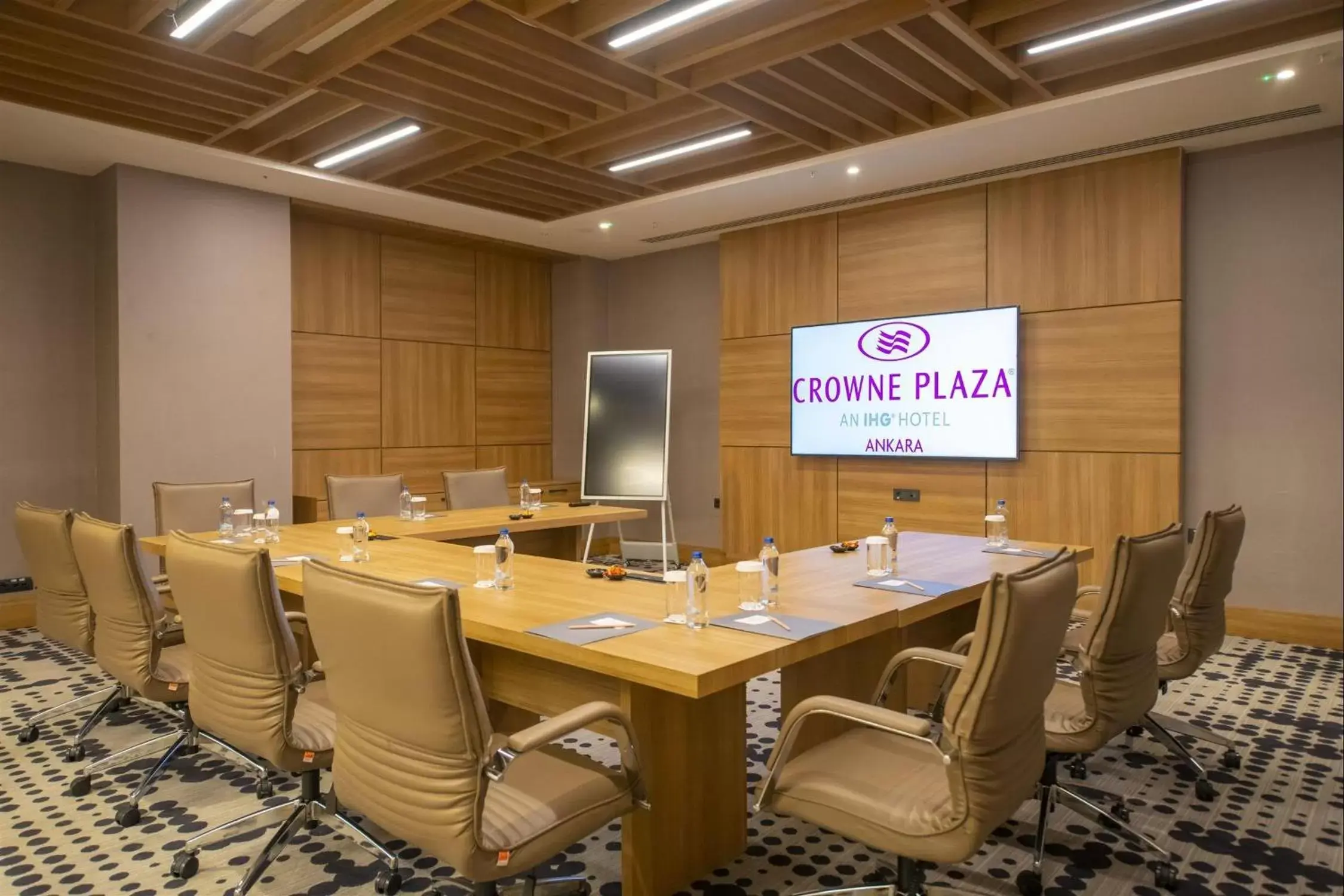 Meeting/conference room in Crowne Plaza Ankara, an IHG Hotel