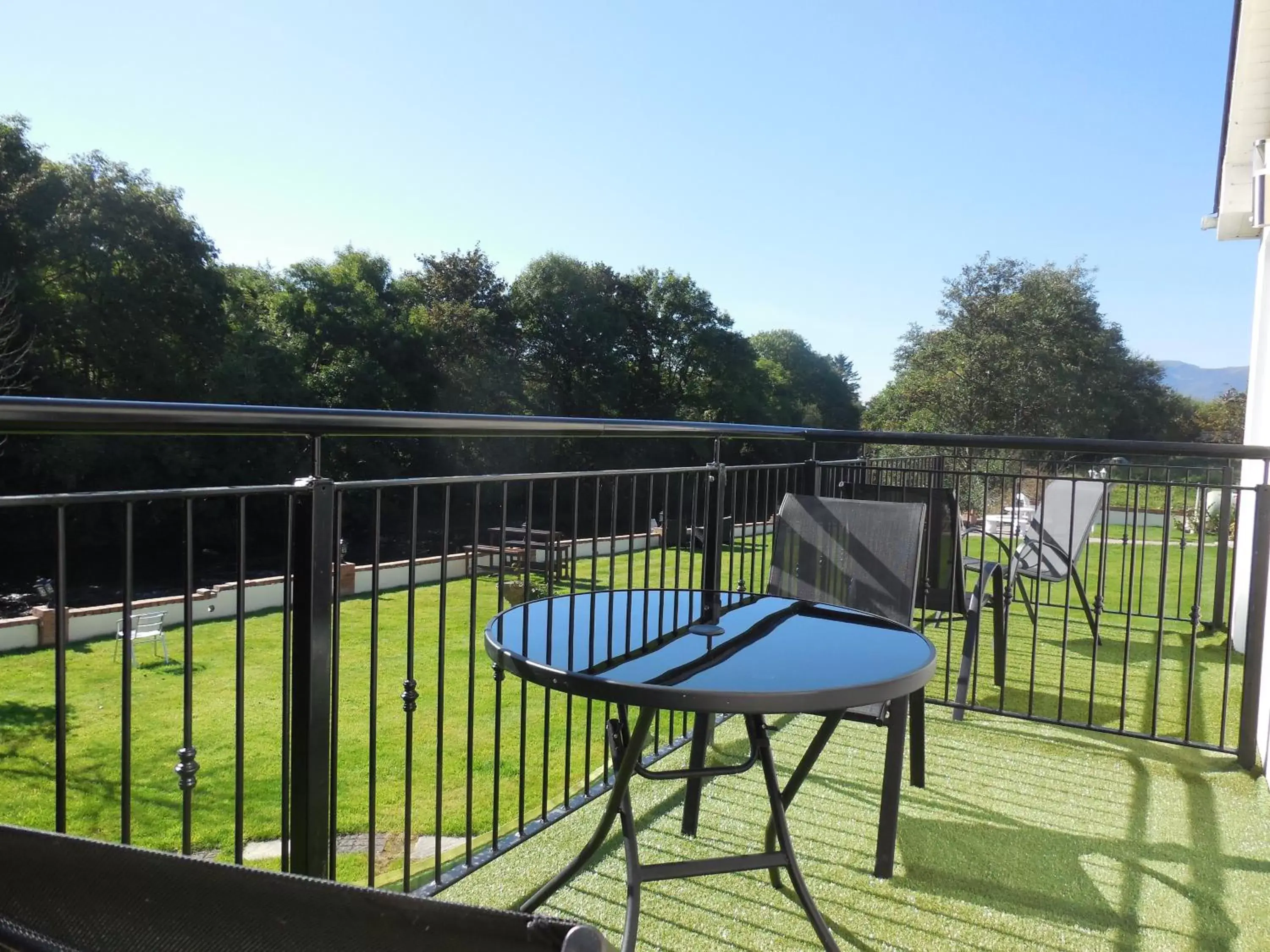 Garden, Pool View in Crystal Springs B&B