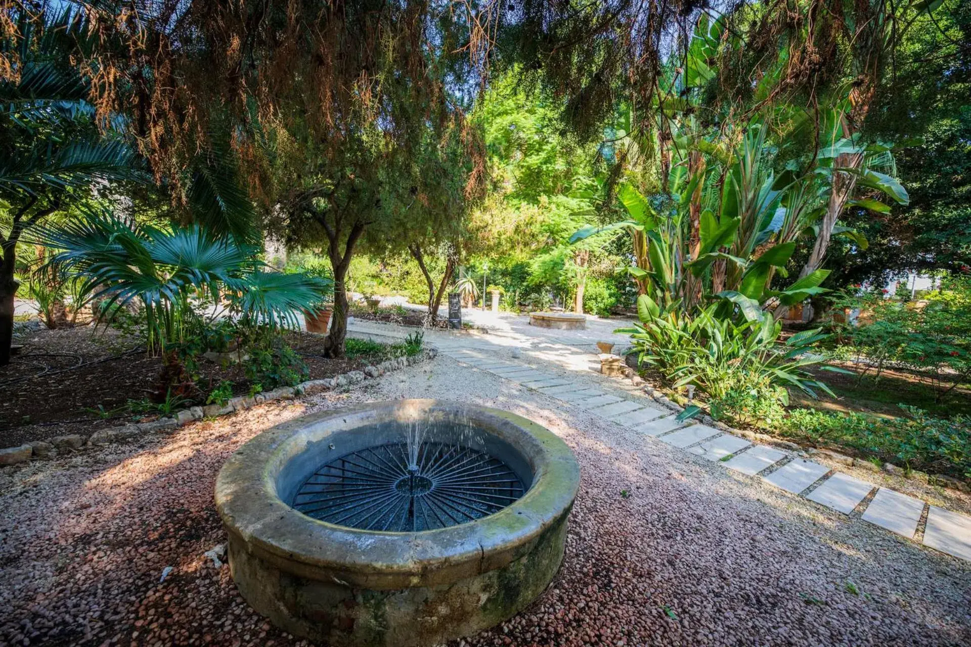 Spring, Swimming Pool in Hotel Parco delle Fontane