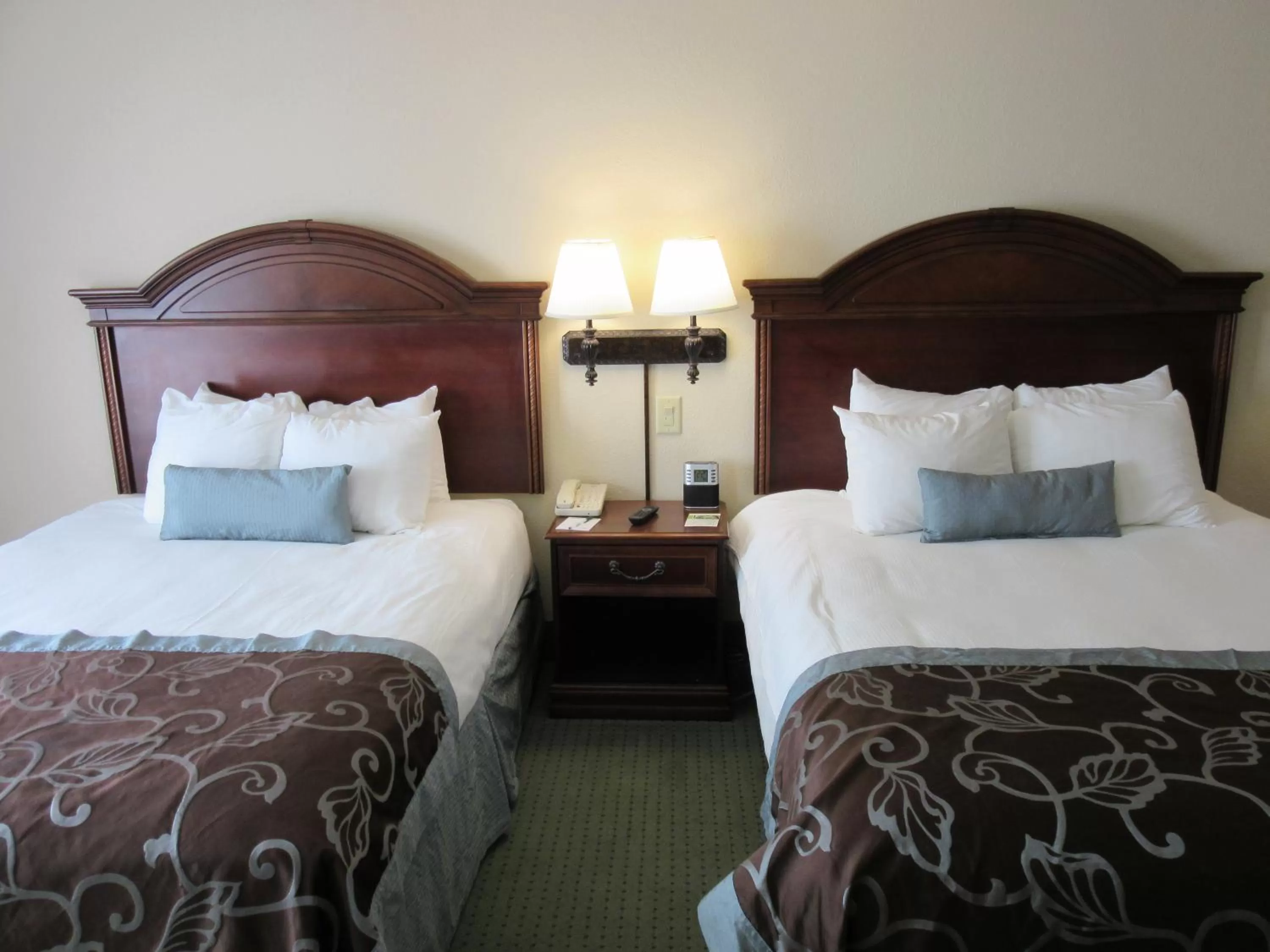 Bed in Wingate by Wyndham Charleston Southern University