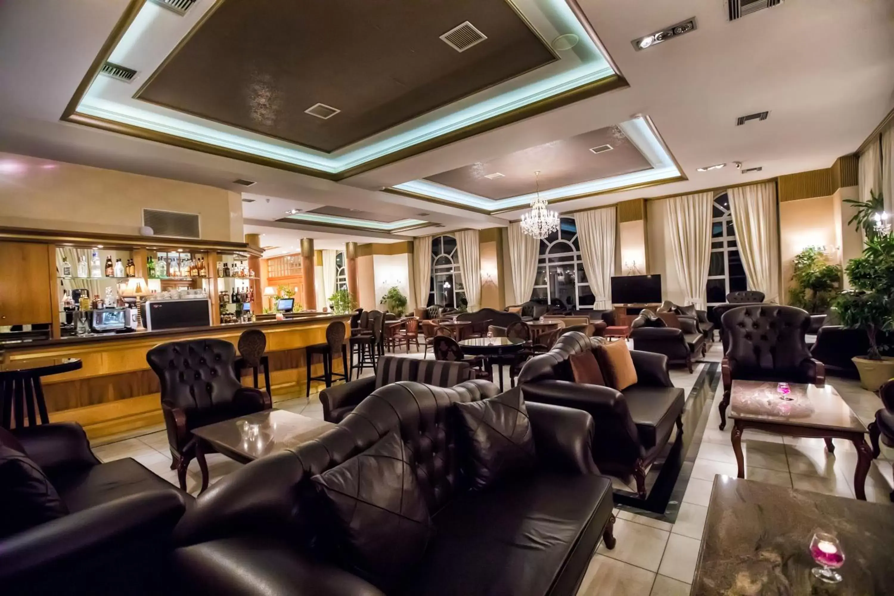 Lounge/Bar in Kouros Hotel