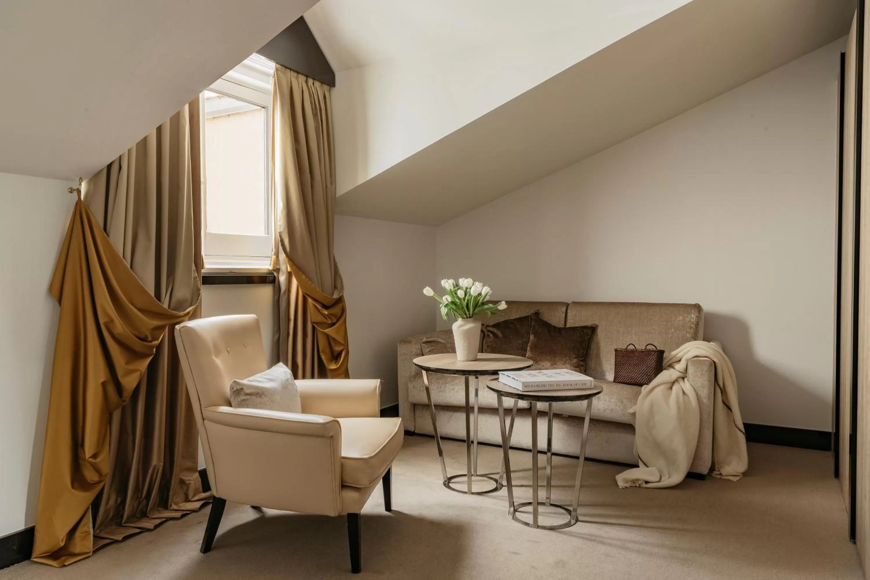 Living room in Palacio de los Duques Gran Meliá - The Leading Hotels of the World