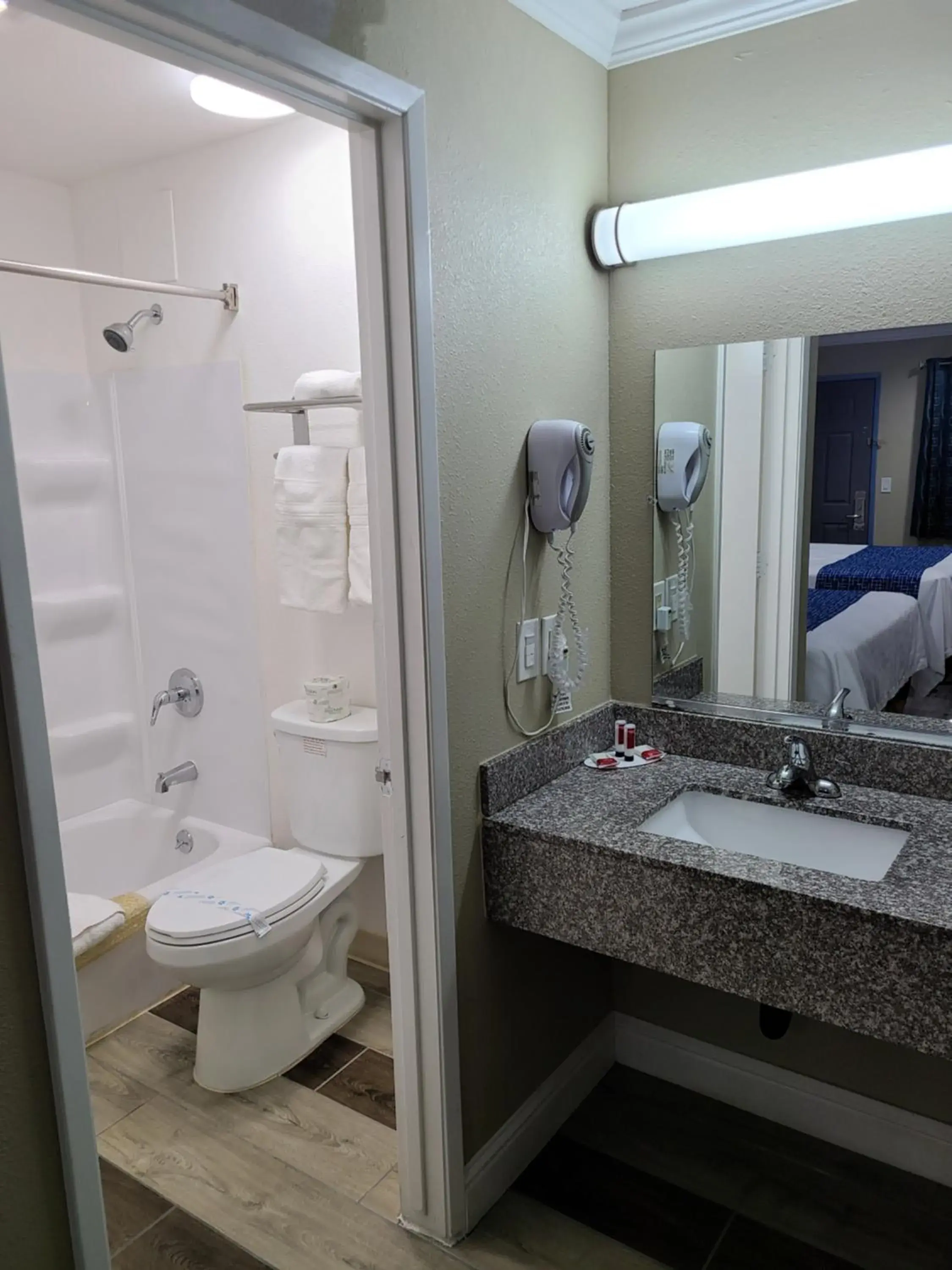 Bathroom in Travelodge by Wyndham Clearlake