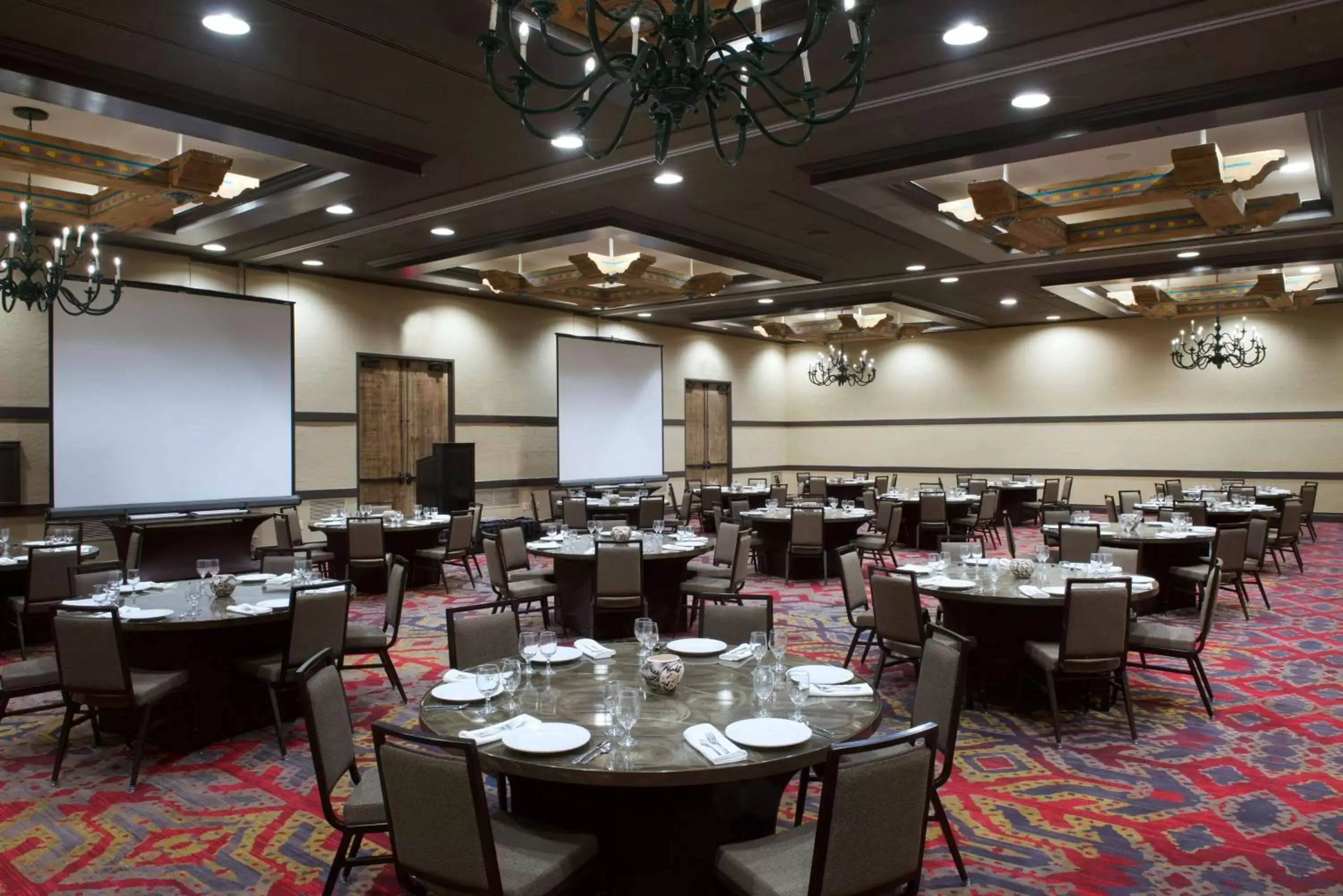 Meeting/conference room, Restaurant/Places to Eat in Hilton Santa Fe Historic Plaza