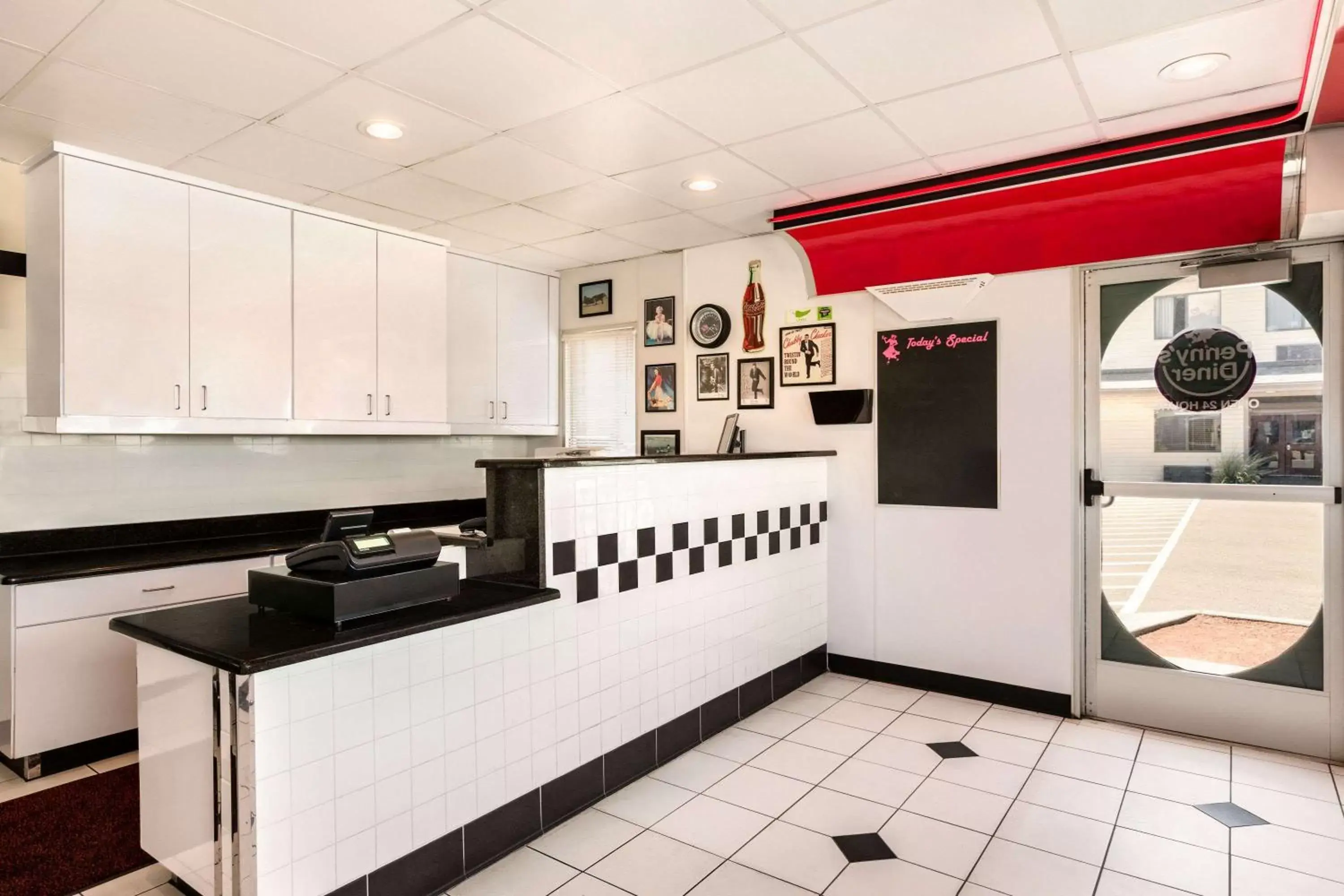 Lobby or reception in Travelodge by Wyndham Santa Teresa Lobby or reception in Travelodge by Wyndham Santa Teresa