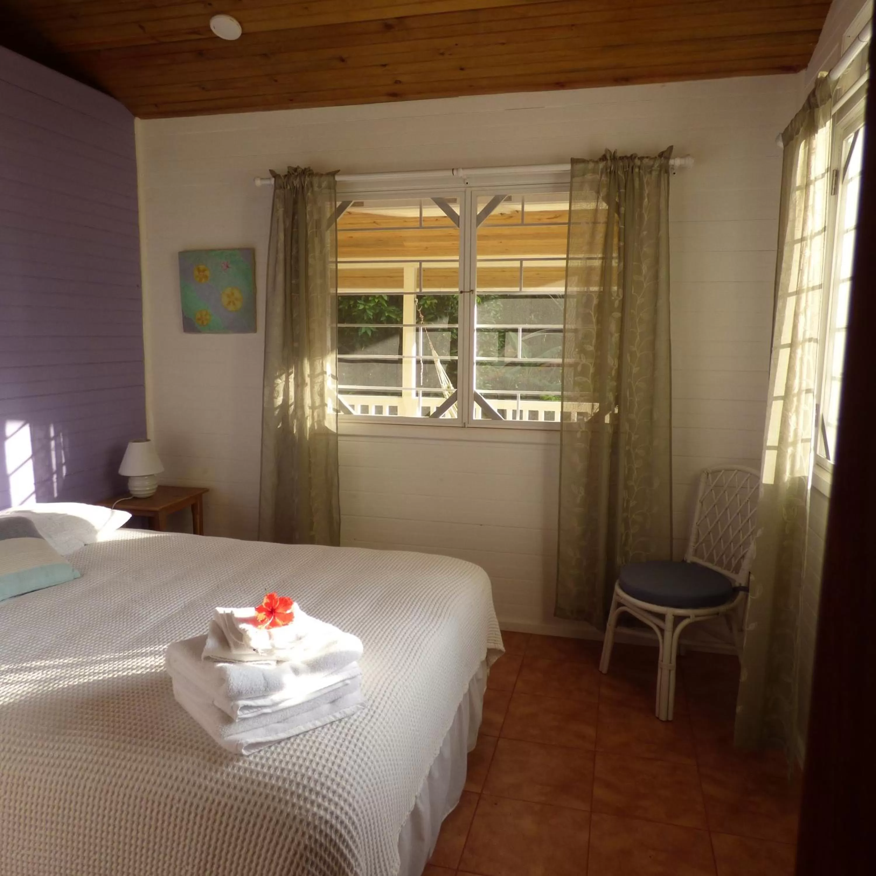 Bedroom, Bed in Sand Dollar Beach Bed & Breakfast